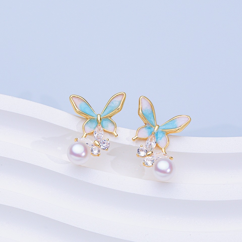 Gradient color oil-dripping freshwater pearl stud S925 Silver needle butterfly elegant and high-end earring accessory new style details Picture