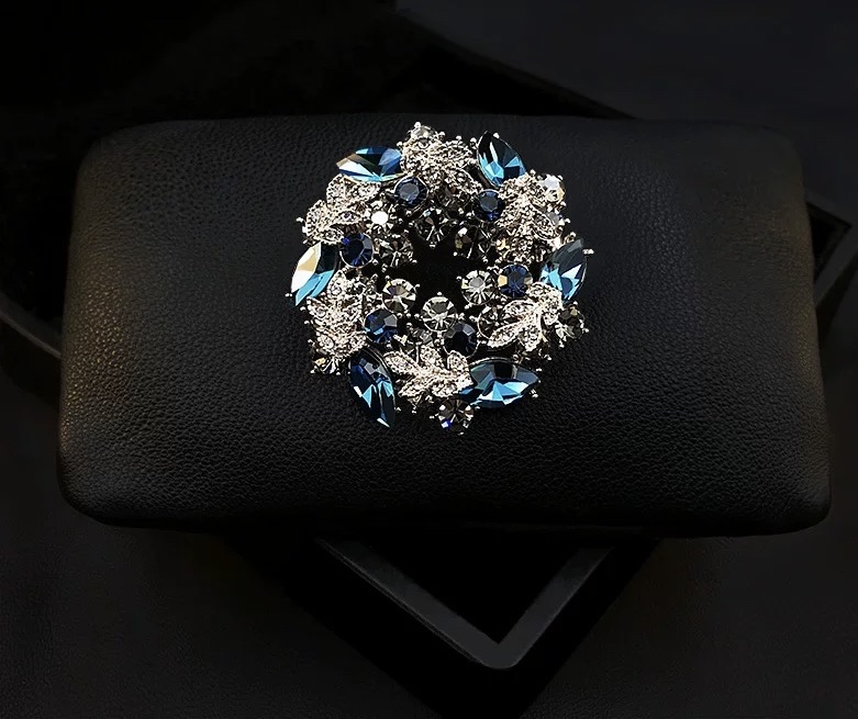 教师节礼物送老师胸针高级感轻奢精致时尚西装别针