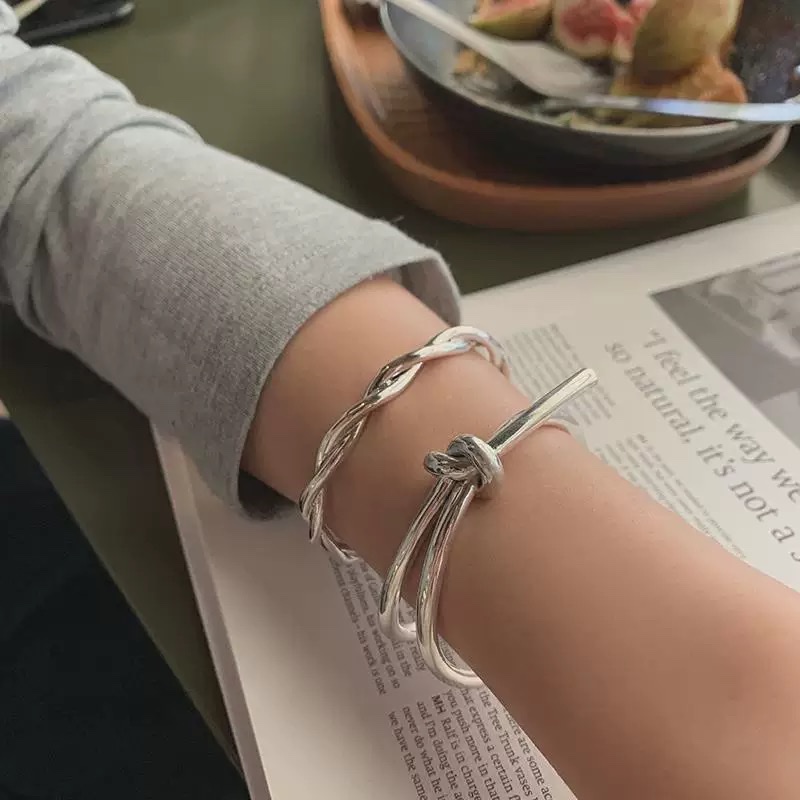 Exclusive handcrafted personalized bracelets and bangles for foreign trade Application Scenario