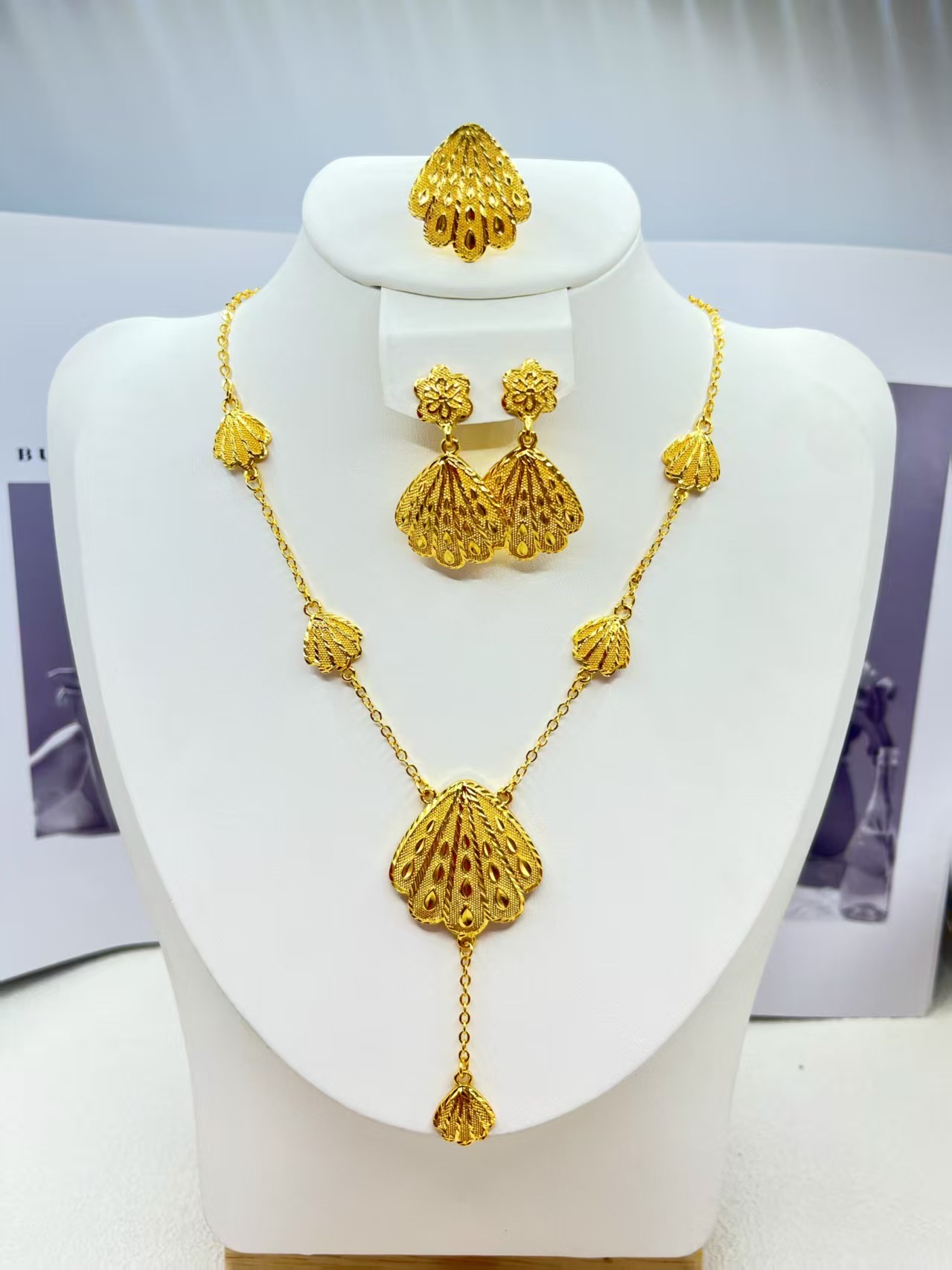 精品套装合金饰品时尚简约百搭女士项链首饰品礼物产品图