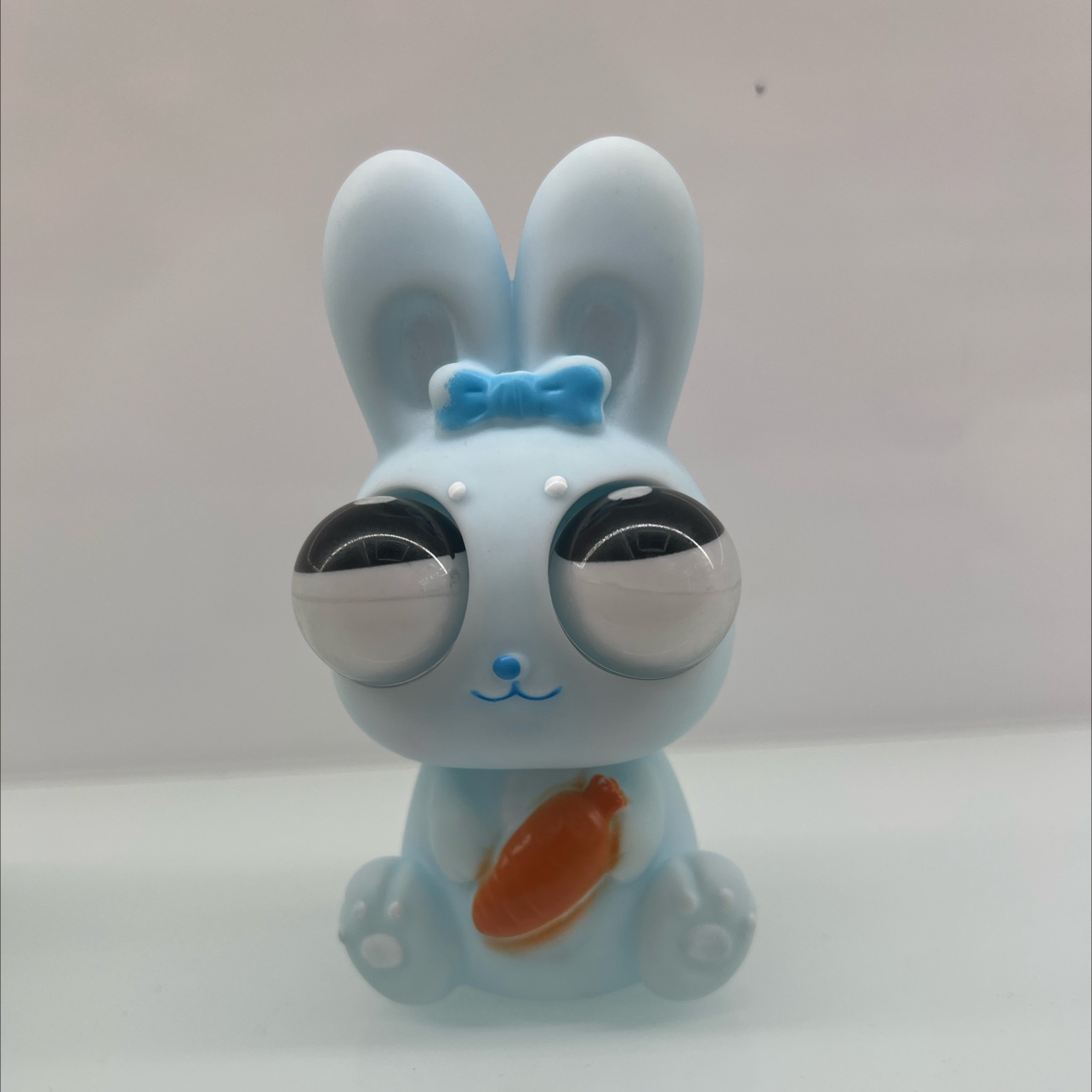 爆眼兔子捏捏乐解压玩具放松减压趣味儿童成人玩具详情图2