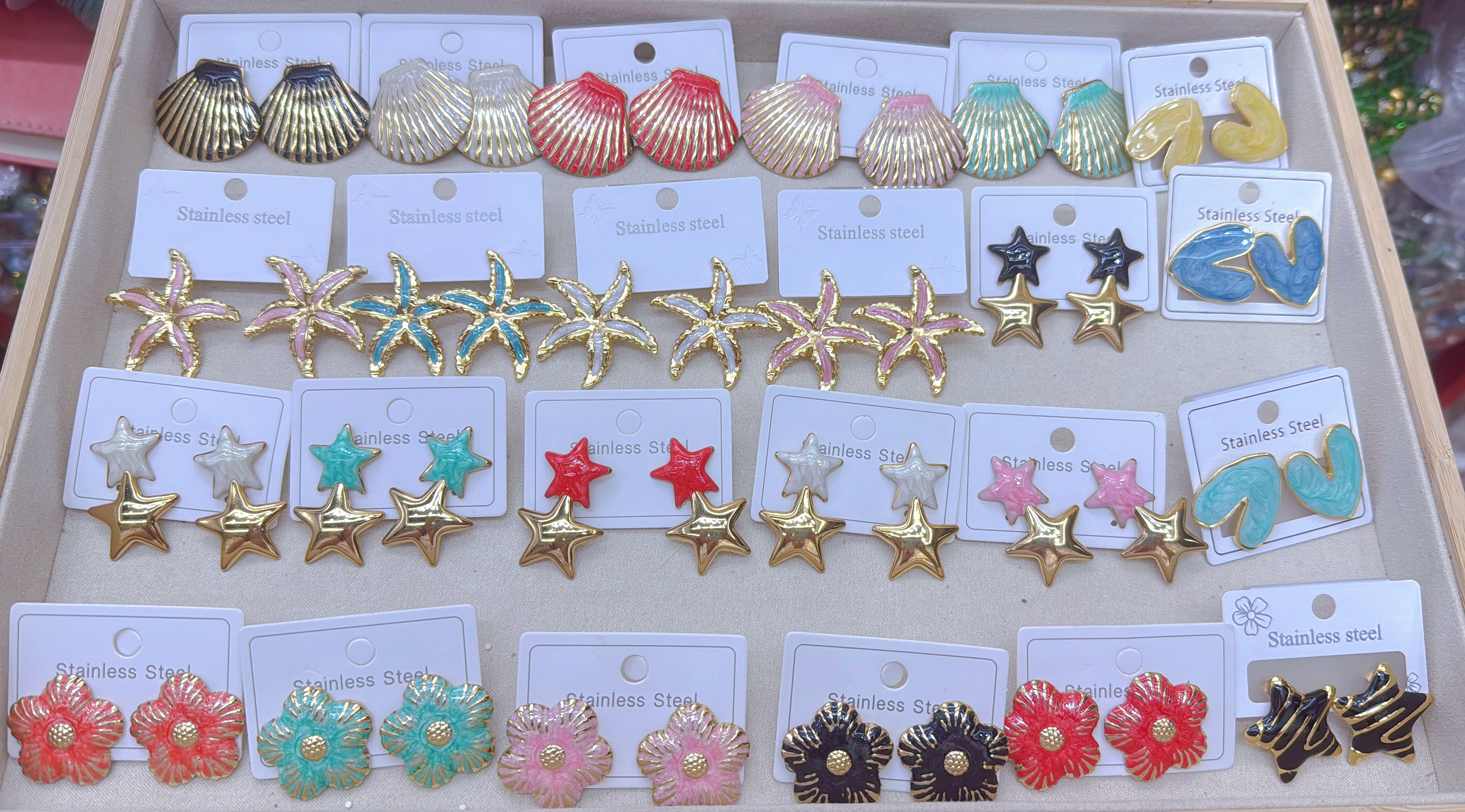 饰品耳饰耳钉珍珠耳环滴油时尚简约气质百搭女款配饰品礼物白底实物图