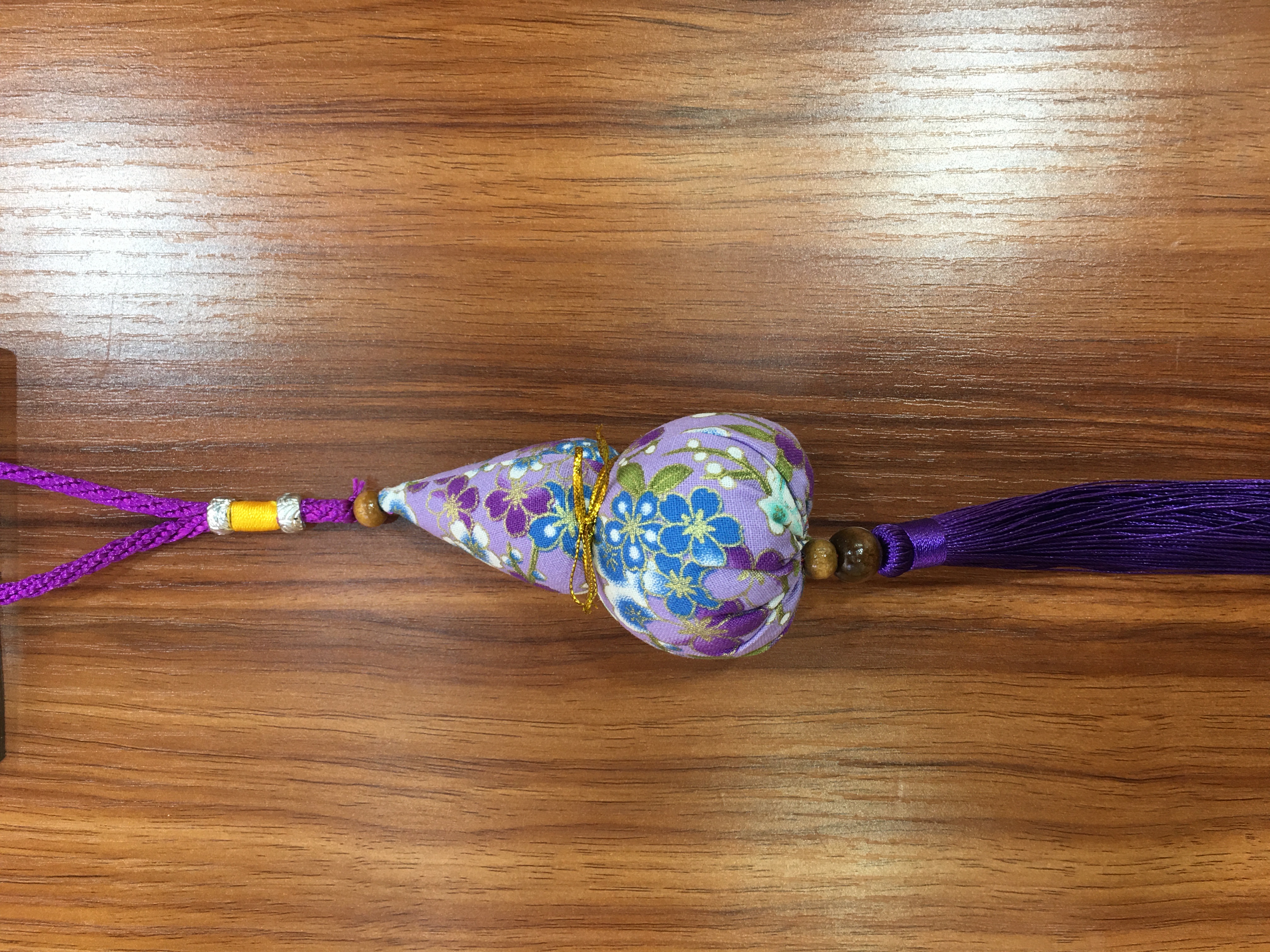 New Year decorations, Spring Festival hanging ornaments, colorful lights, "Fu" characters, window decorations, festive arrangements, festival supplies and gift packages are available in a variety of styles to choose from detail image 2