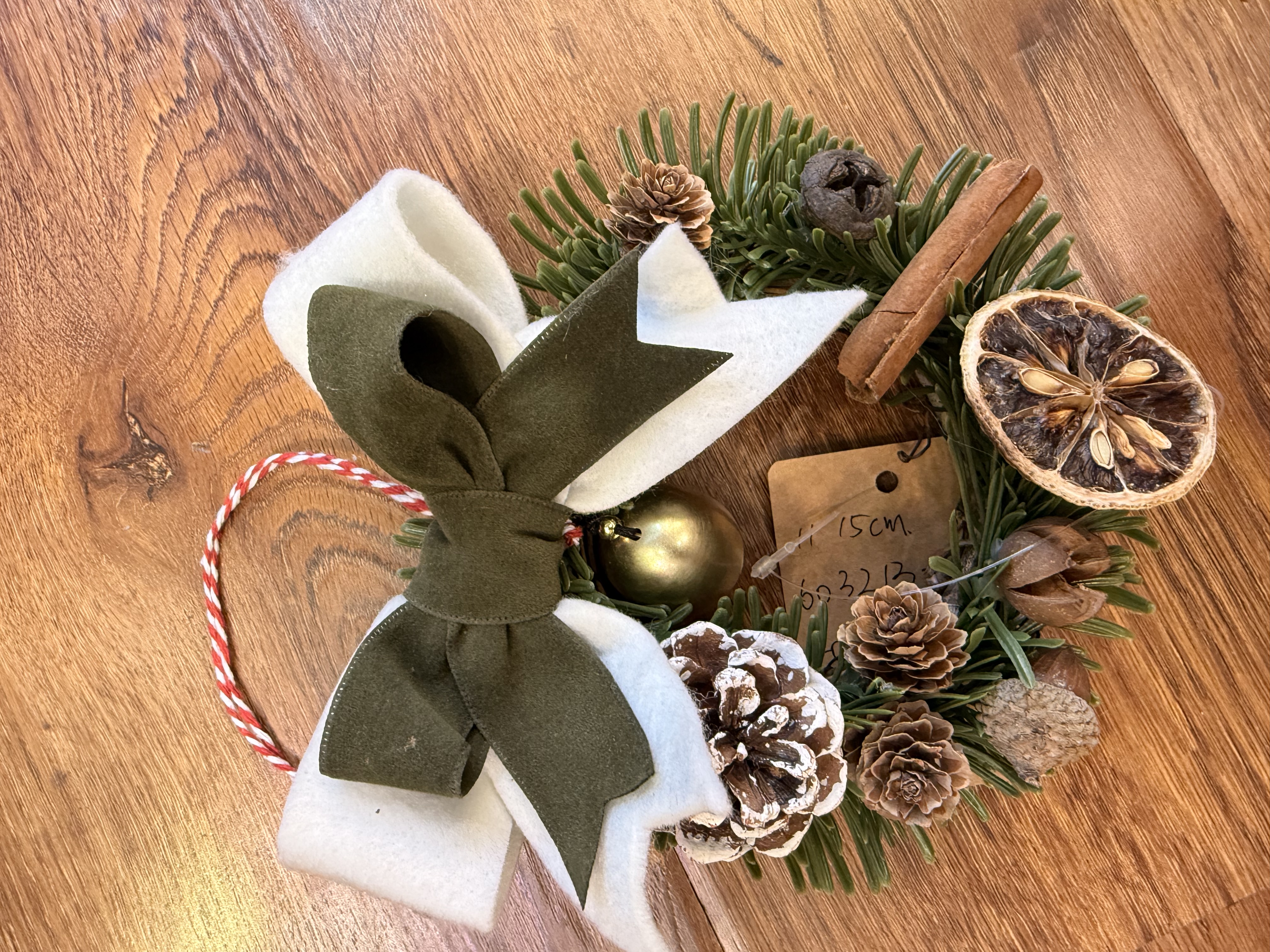 蝴蝶结15公分小花环挂件装饰圣诞节用品节日装饰圣诞节礼物圣诞节装饰品圣诞节必备