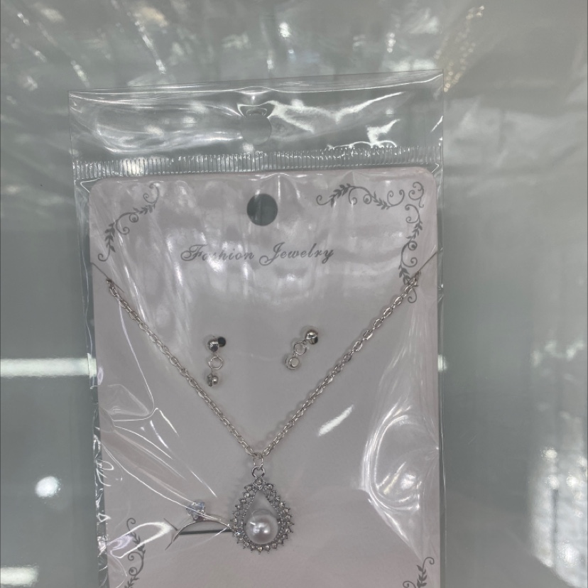 Large water drop pearl and rhinestone necklace set