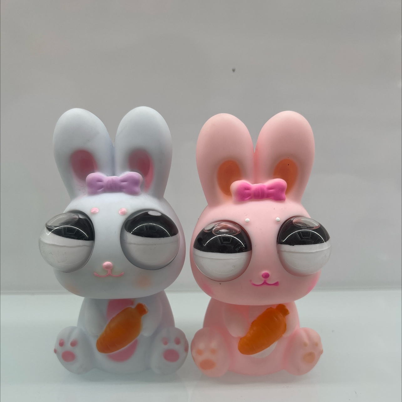 爆眼兔子捏捏乐解压玩具放松减压趣味儿童成人玩具详情图3