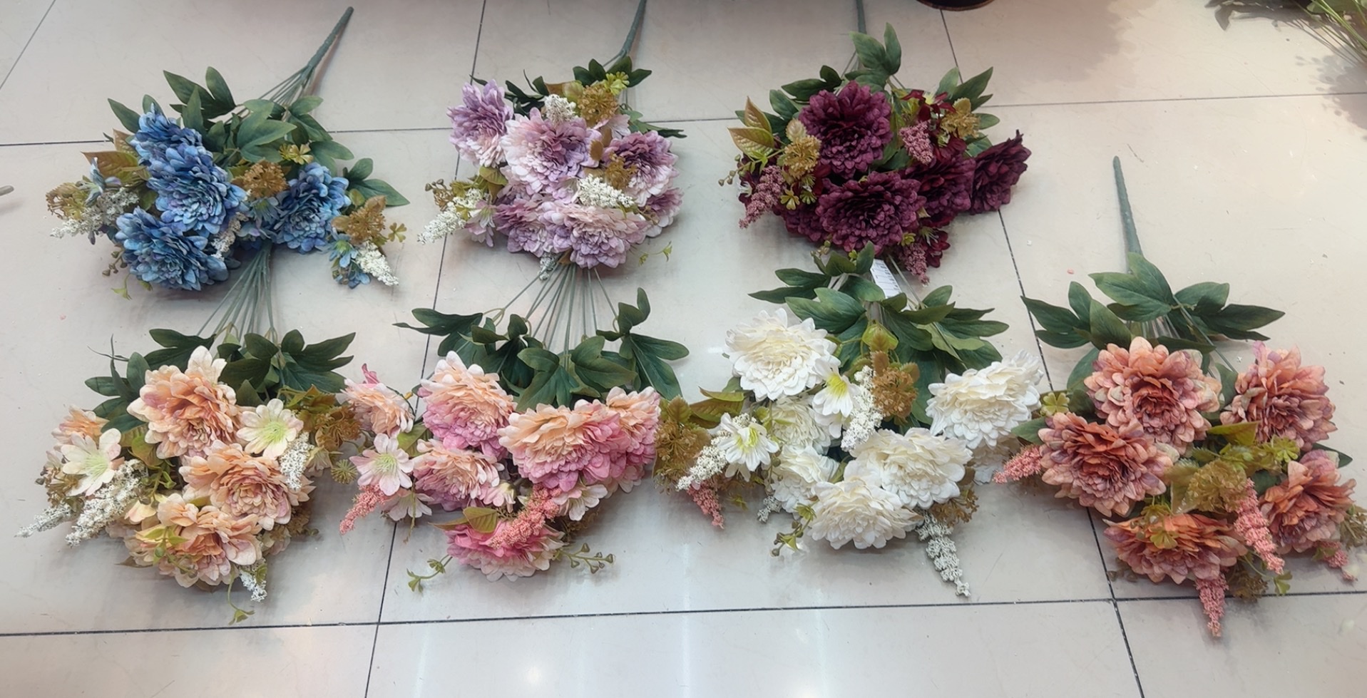 仿真花瓣干花摆设剑兰仿真花装饰家居客厅卧室植物摆件仿真花仿真花剑兰仿真花瓣干花摆设产品图