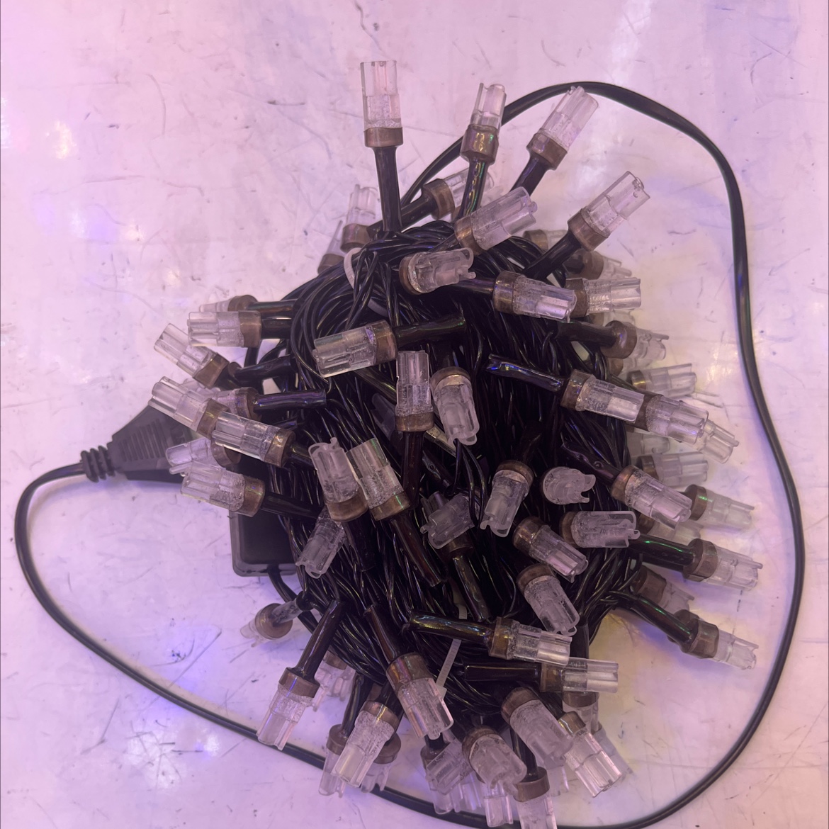 100头10米新款大风车泡三色灯带尾插100条一件详情图2