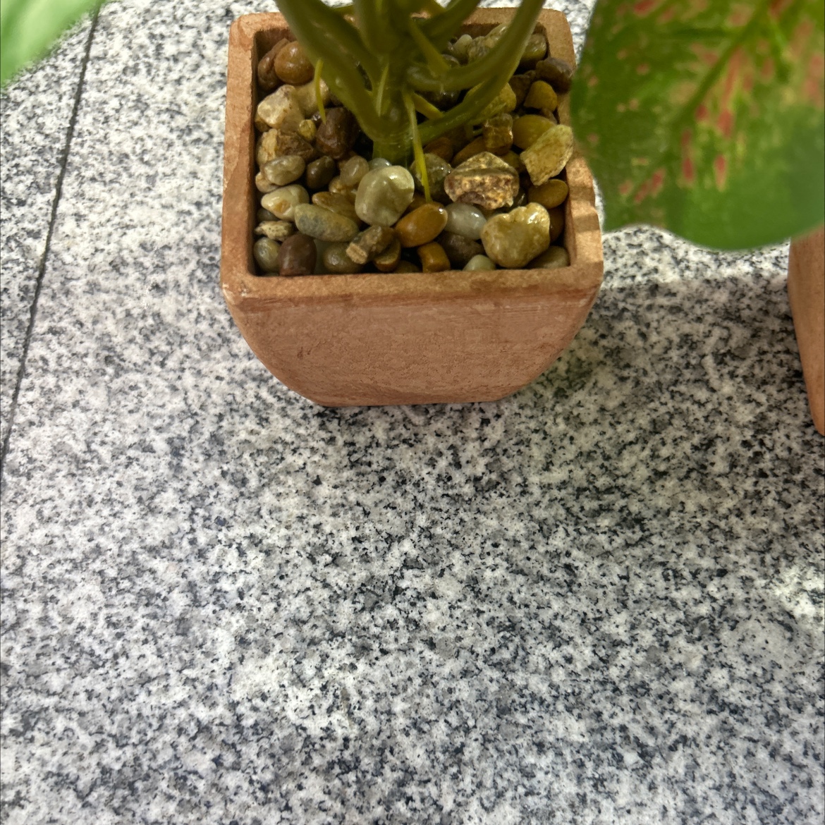Three-color artificial plant bonsai detail image 3