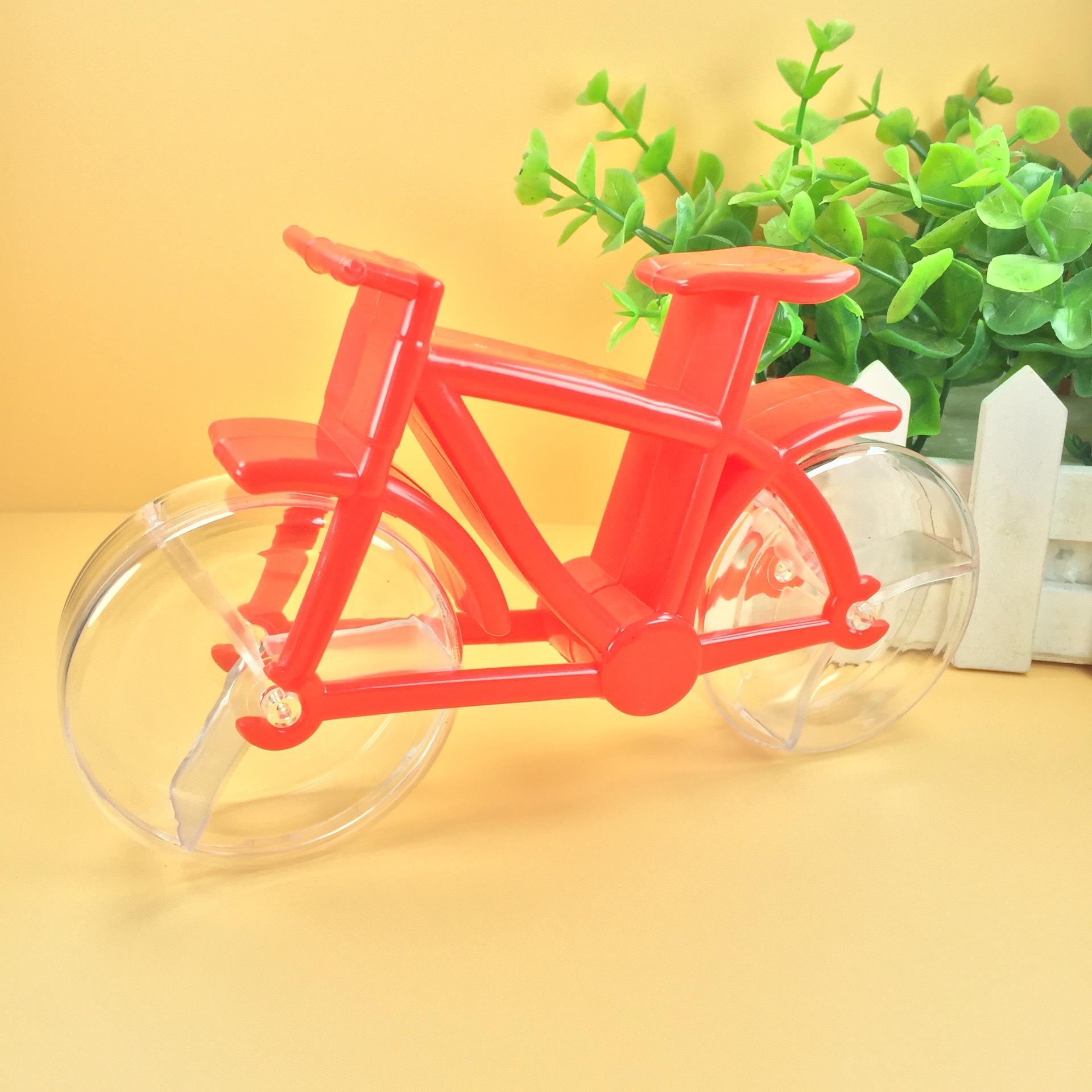 外贸跨境货源义乌工厂直销个性创意喜糖盒自行车摩托车喜糖盒批发 