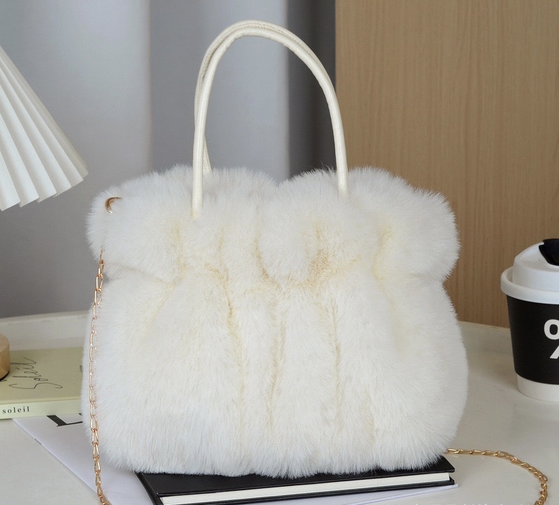 TY6608手提包毛毛包女秋冬新款褶皱高级毛绒时尚包包单肩斜挎包爆款 详情图5