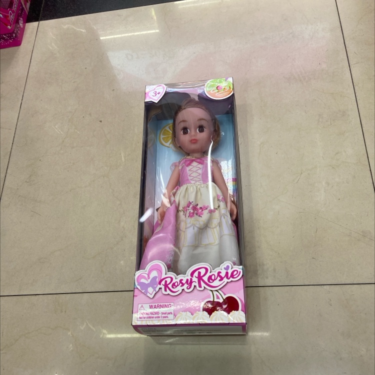 盒装搪胶娃玩具娃娃