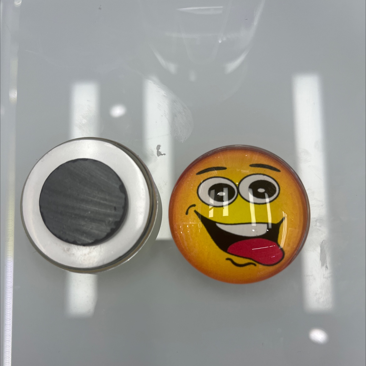 玻璃冰箱贴圆形笑脸景区专供可来图定制4cm中型尺寸玻璃冰箱贴水晶详情图3