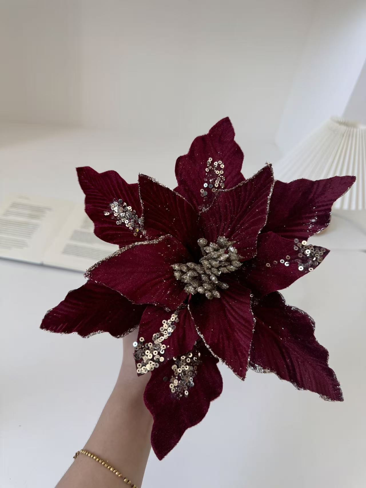 圣诞花 仿真花 亚马逊爆款 2025年新款圣诞节 复活节 万圣节 节日用品节日用品中秋节礼物实用礼盒中秋节送礼旗帜