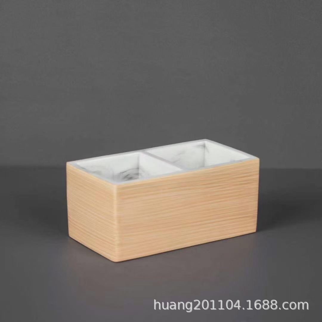 塑料镀金工艺品白底实物图