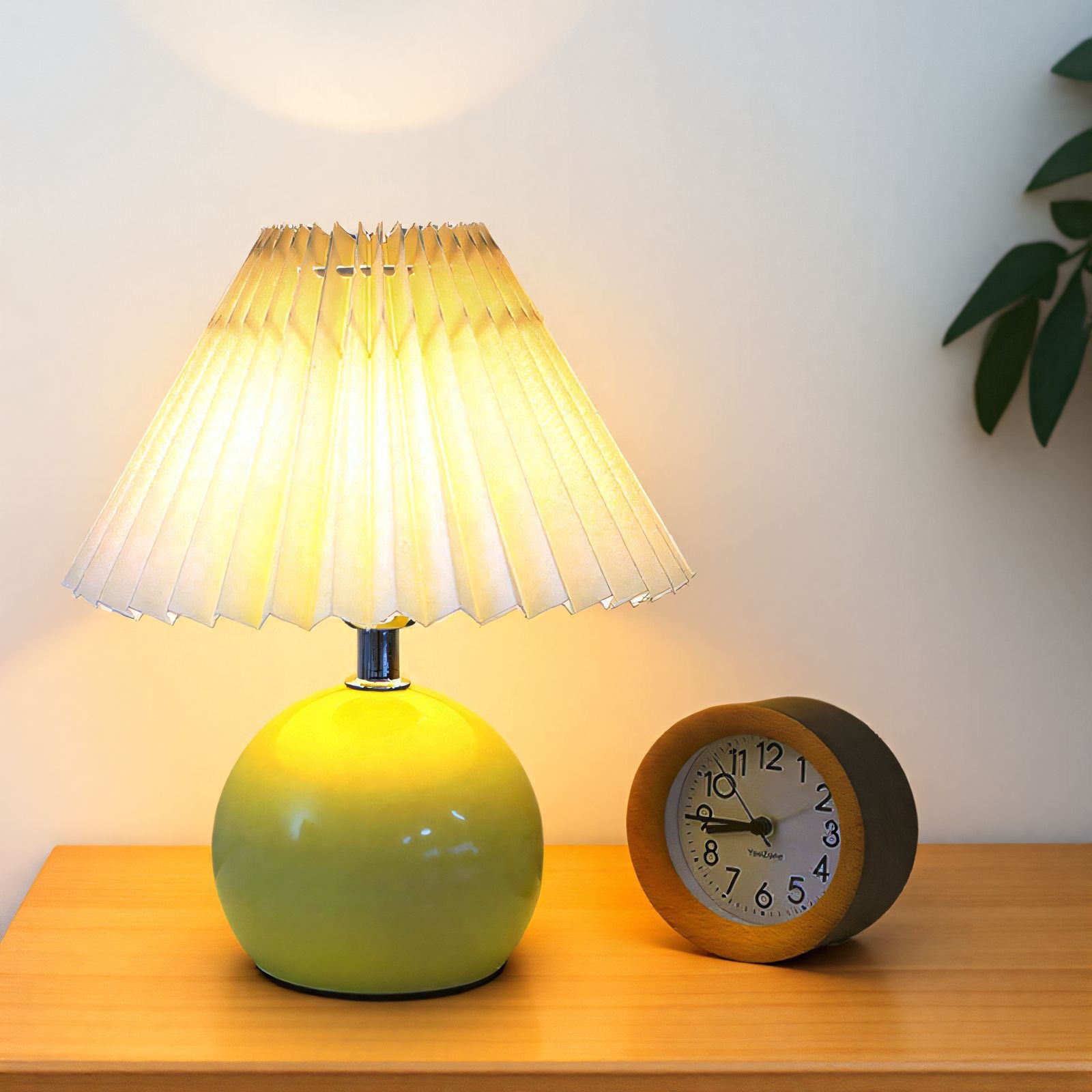 Night light, table lamp, cross-border creative decoration, night lighting, warm and soft light, Nordic ins retro pleated table lamp, warm and romantic atmosphere, bedside lamp, high-end feel, walnut wood night light, creative fabric detail image 15