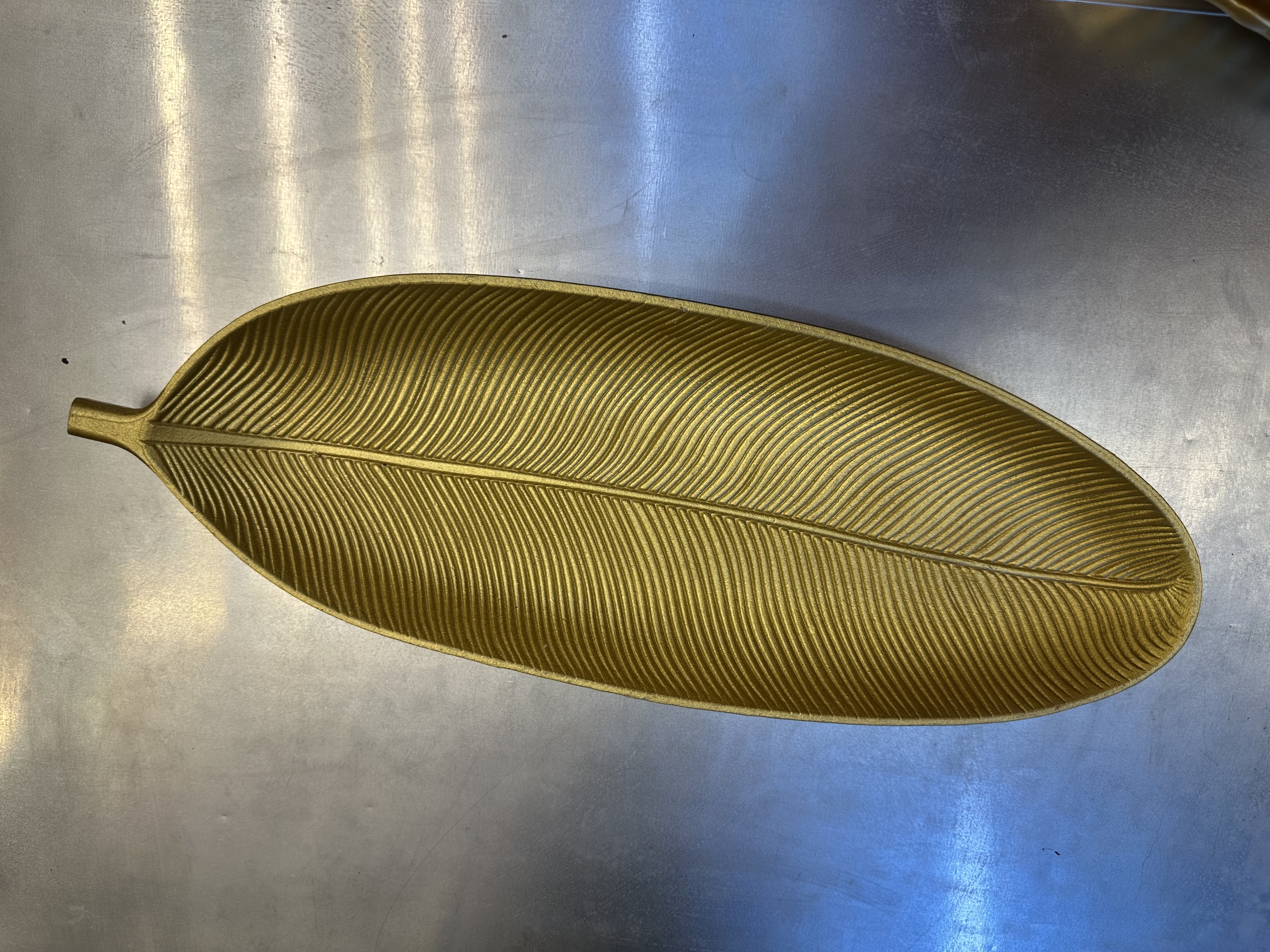 树叶金色盘子金色树叶盘子