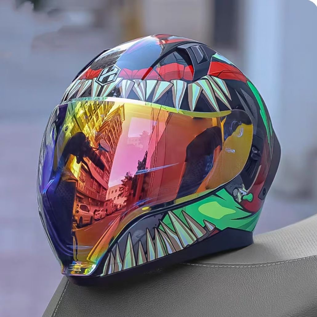 摩托车安全用品实物图