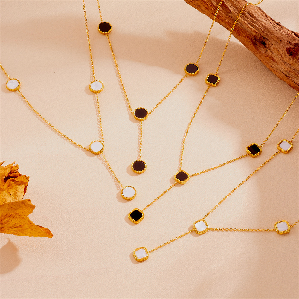 Fashionable stainless steel black and white shell round and square tassel necklace, unique and non-fading titanium steel tassel necklace