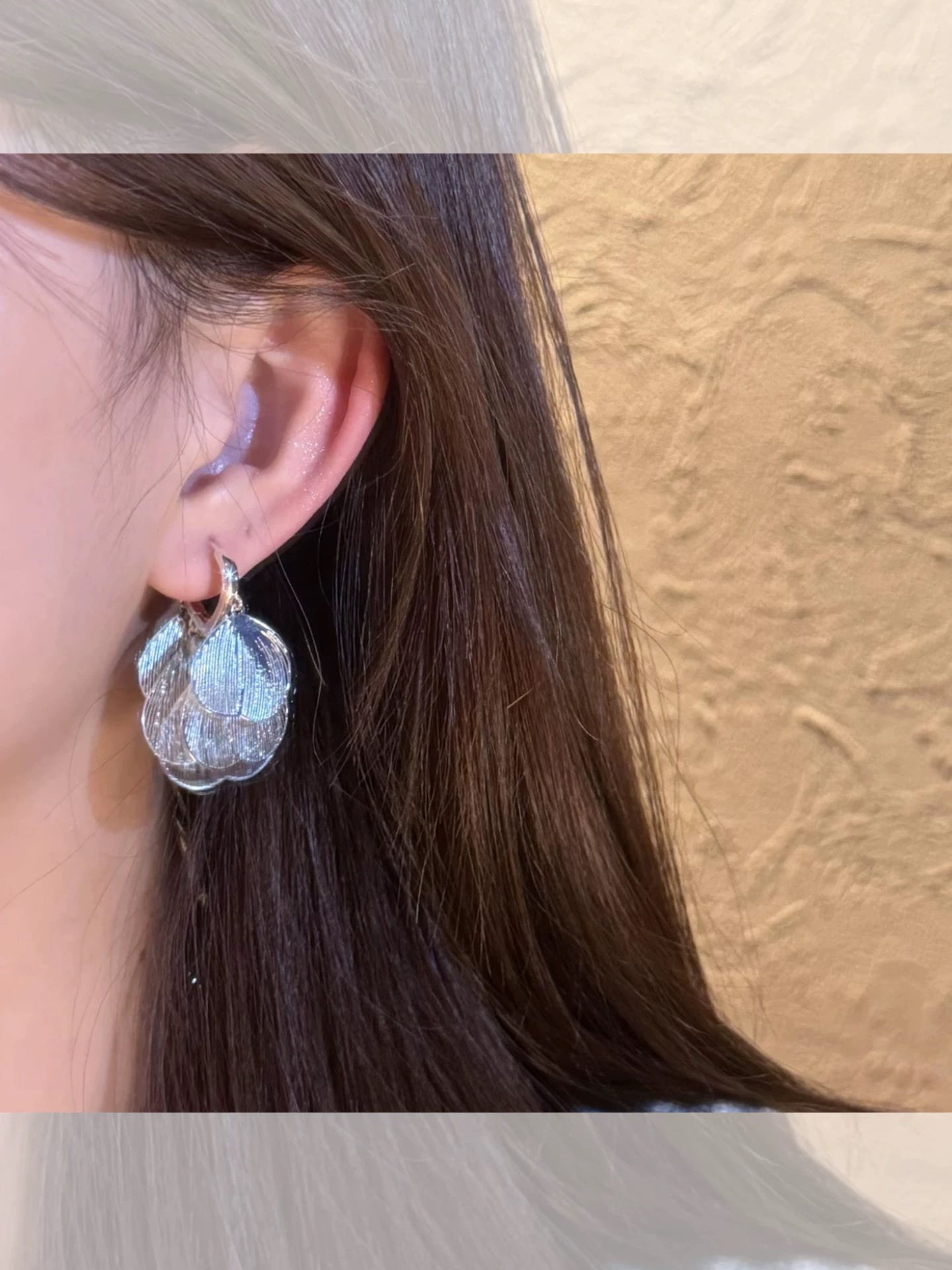 镂空碟翼流苏耳环女耳扣立体蝴蝶纹理高级感小众设计精致流光耳饰饰品产品图