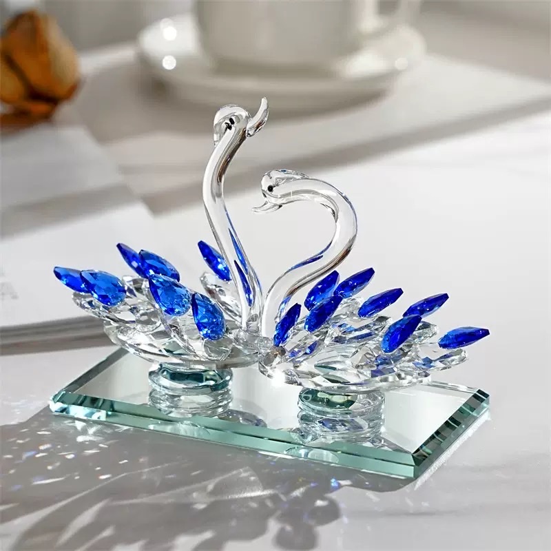 Factory direct sales of polished crystal swan home decorations, wedding supplies, counter display of handicrafts, source factory detail image 4