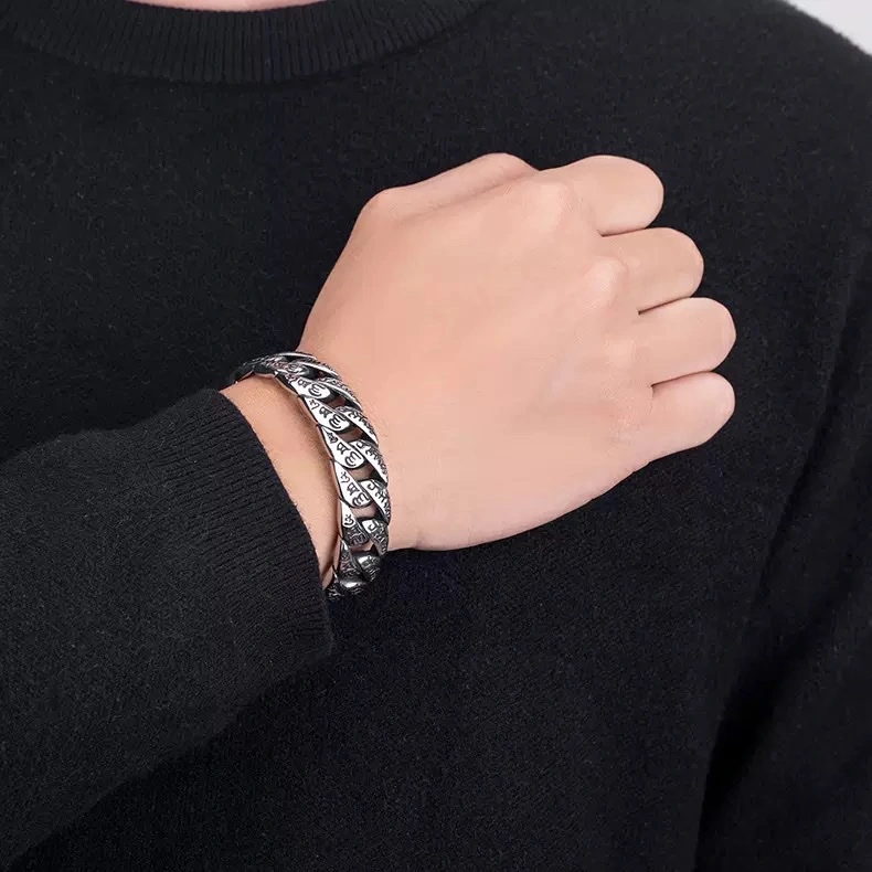 Powerful men's bracelet, powerful bracelet, retro bracelet, trendy star's same style titanium steel bracelet, six-character mantra bracelet, wristband accessory detail image 2
