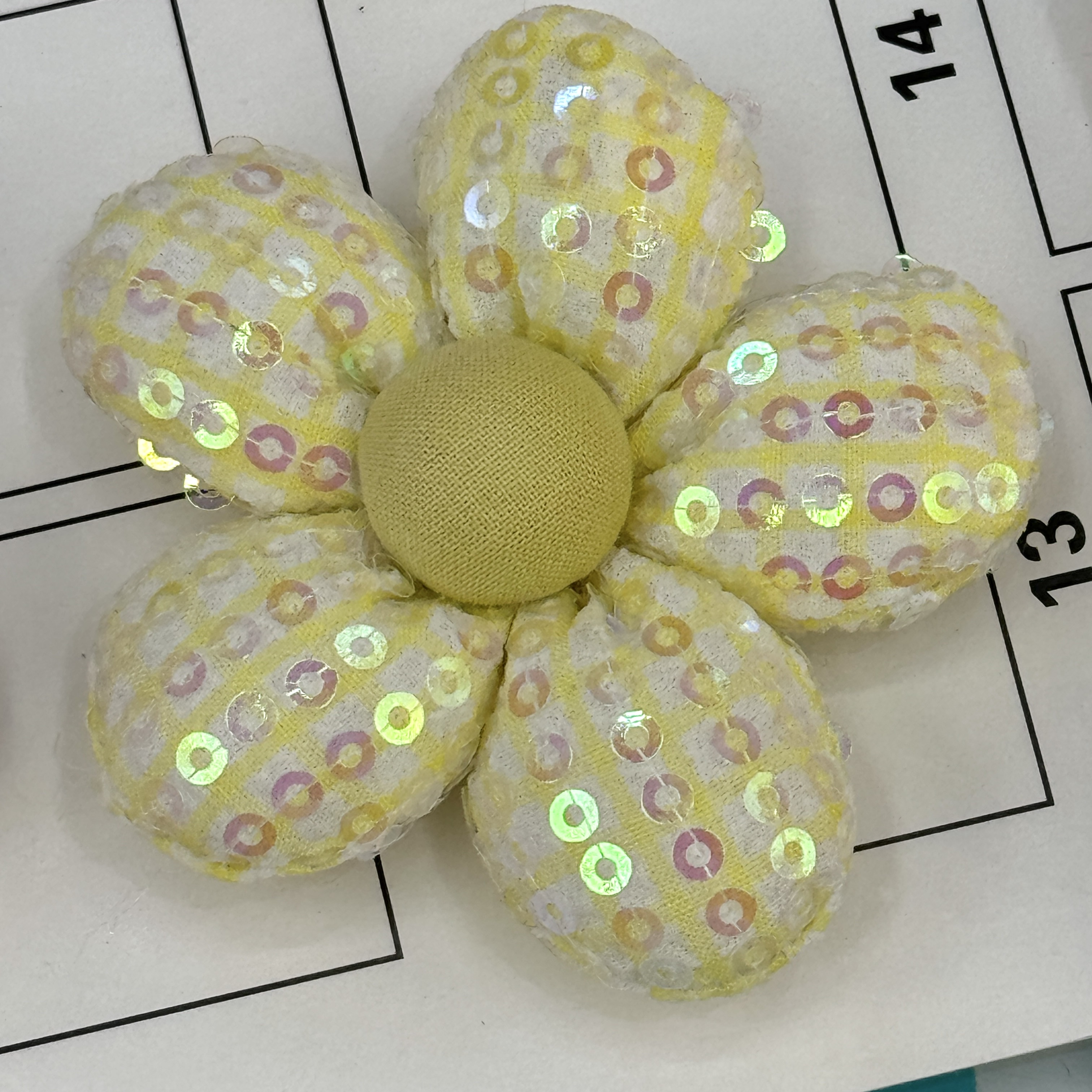 韩版彩色亮片充棉五瓣花布艺饰品配件DIY手工材料服饰多款任选详情图8