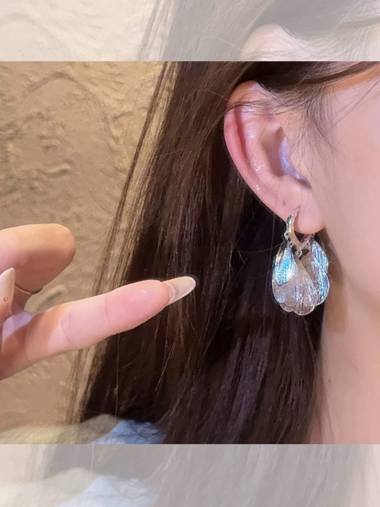 镂空碟翼流苏耳环女耳扣立体蝴蝶纹理高级感小众设计精致流光耳饰饰品详情图4