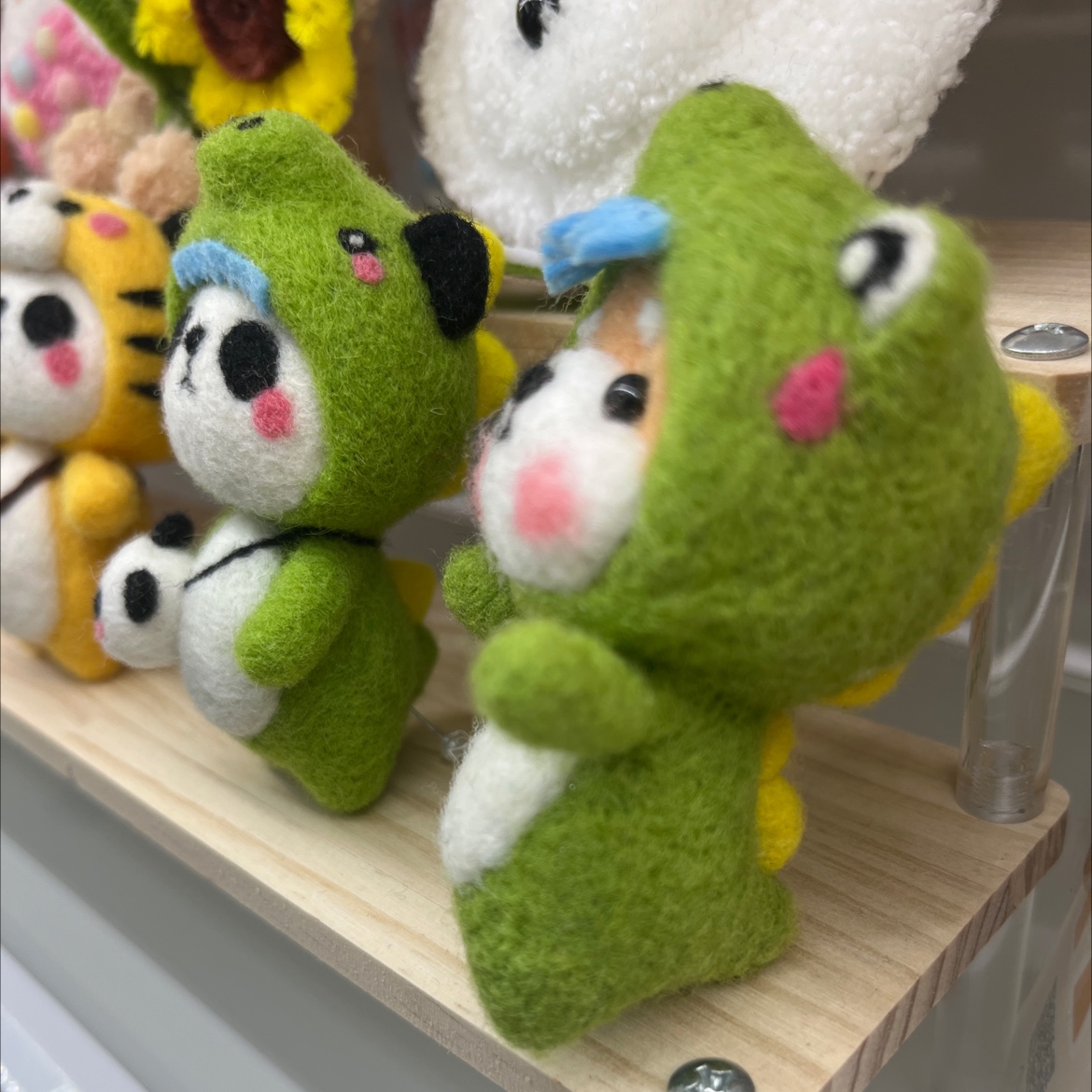 diy wool felt tape online video tutorial Application Scenario