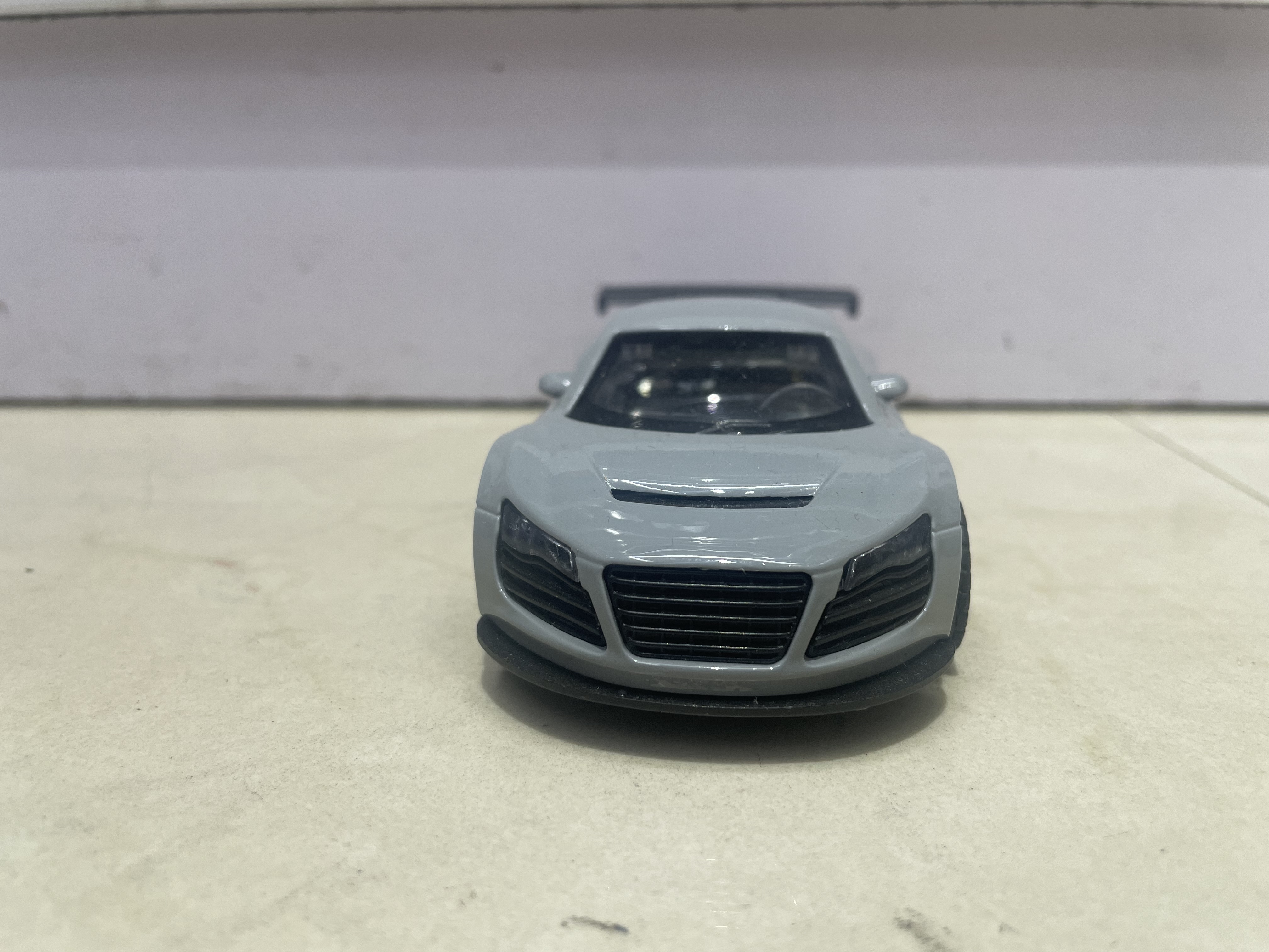 1:32合金车模型（没灯光音乐）详情图8