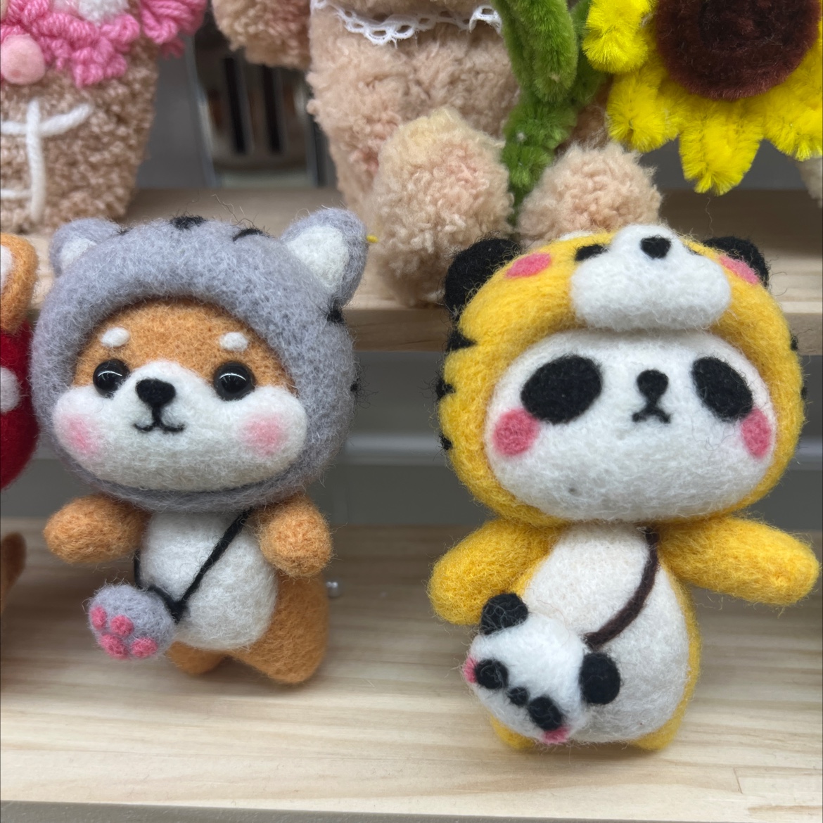 diy wool felt tape online video tutorial details Picture