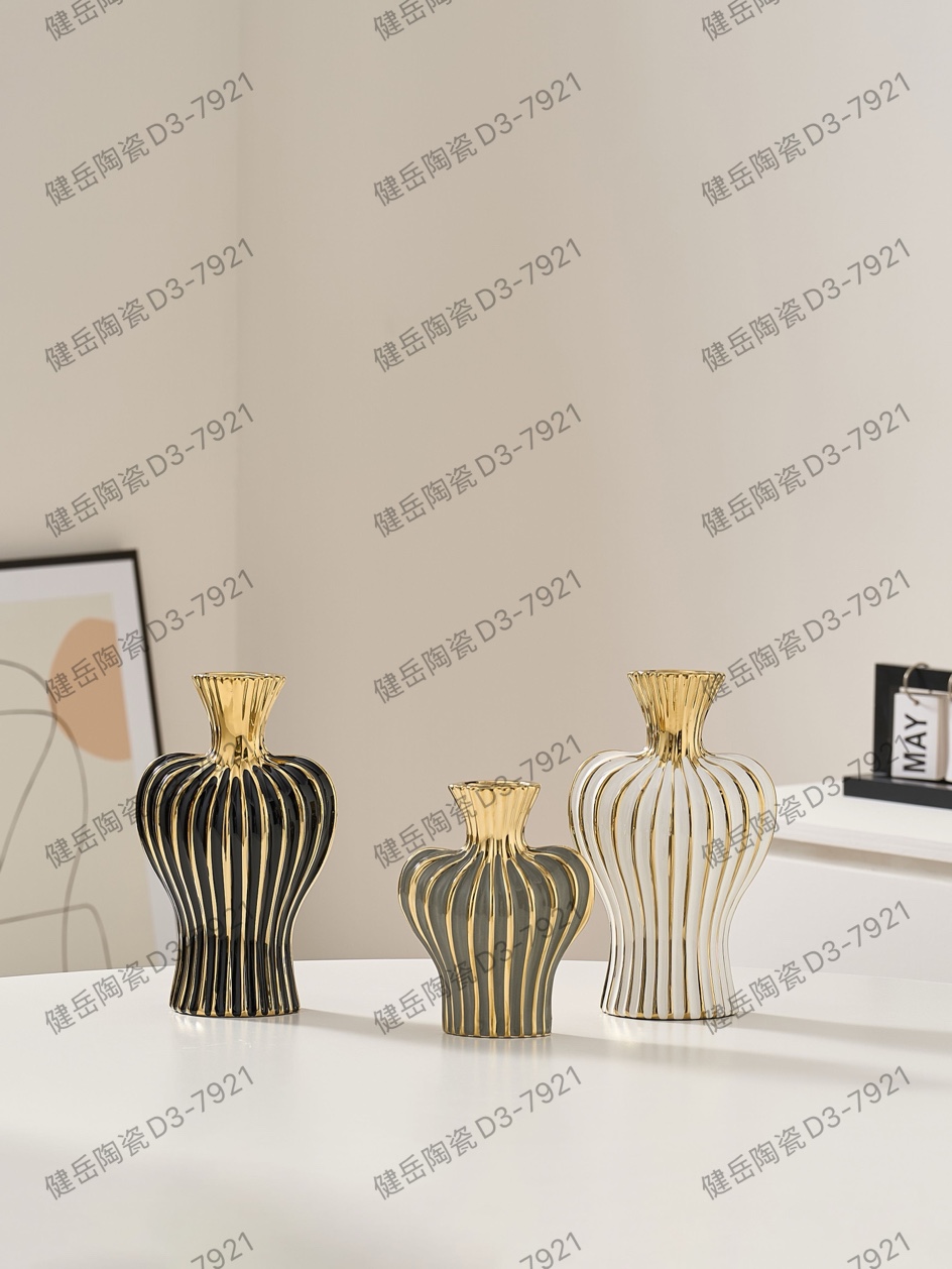 健岳陶瓷D3-7921
963L，现代轻奢简约陶瓷，星月装饰摆件，陶瓷摆件，陶瓷工艺品，陶瓷花瓶，陶瓷碗，陶瓷盘