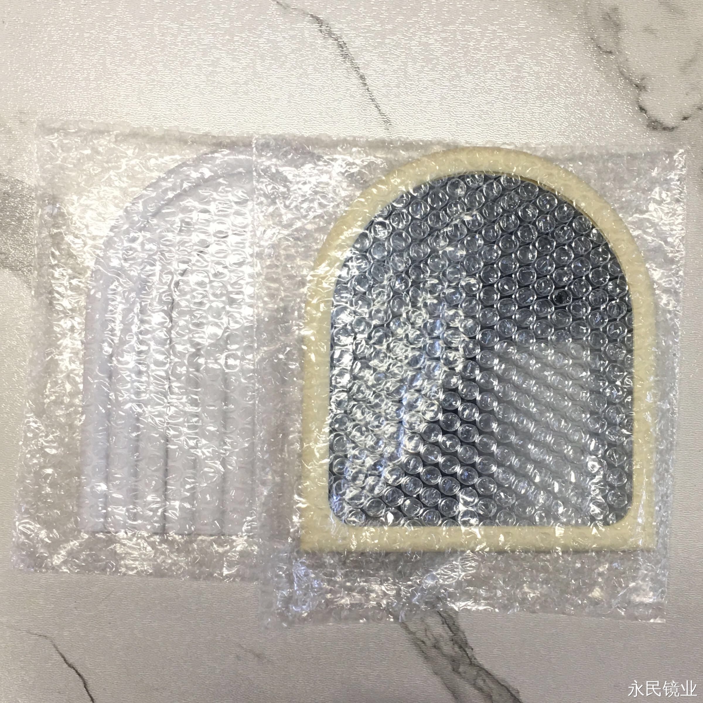 镜子/镜梳/化妆镜台镜/LED化妆镜/防碎镜子白底实物图