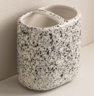 Ins-style ceramic bath bottle, a high-end feel in the bathroom of a homestay hotel, practical bathroom bottle, a simple and elegant marble-patterned bath bottle details Picture