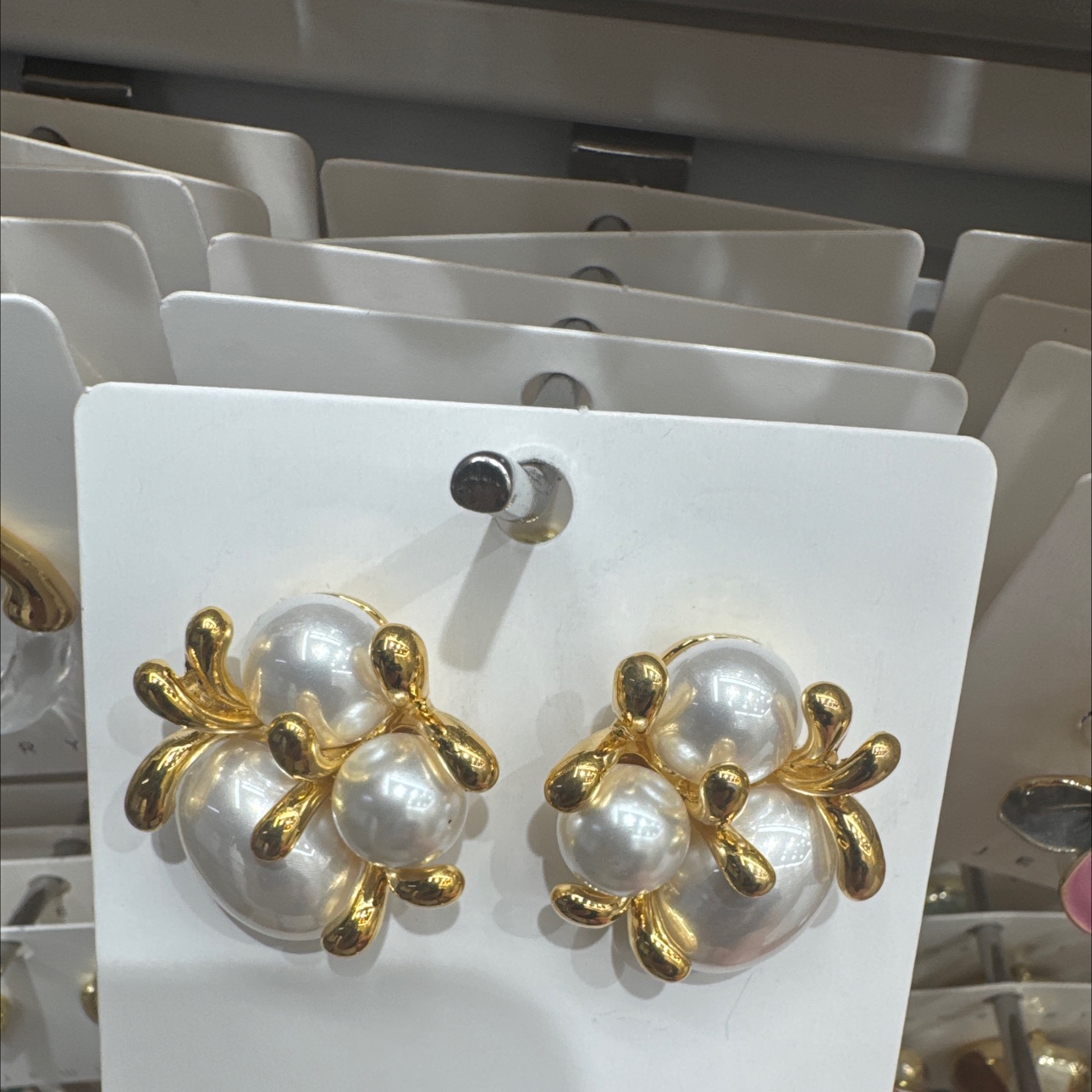 饰品耳饰珍珠耳环烧焊锆石耳环时尚气质优雅百搭赠品礼盒装