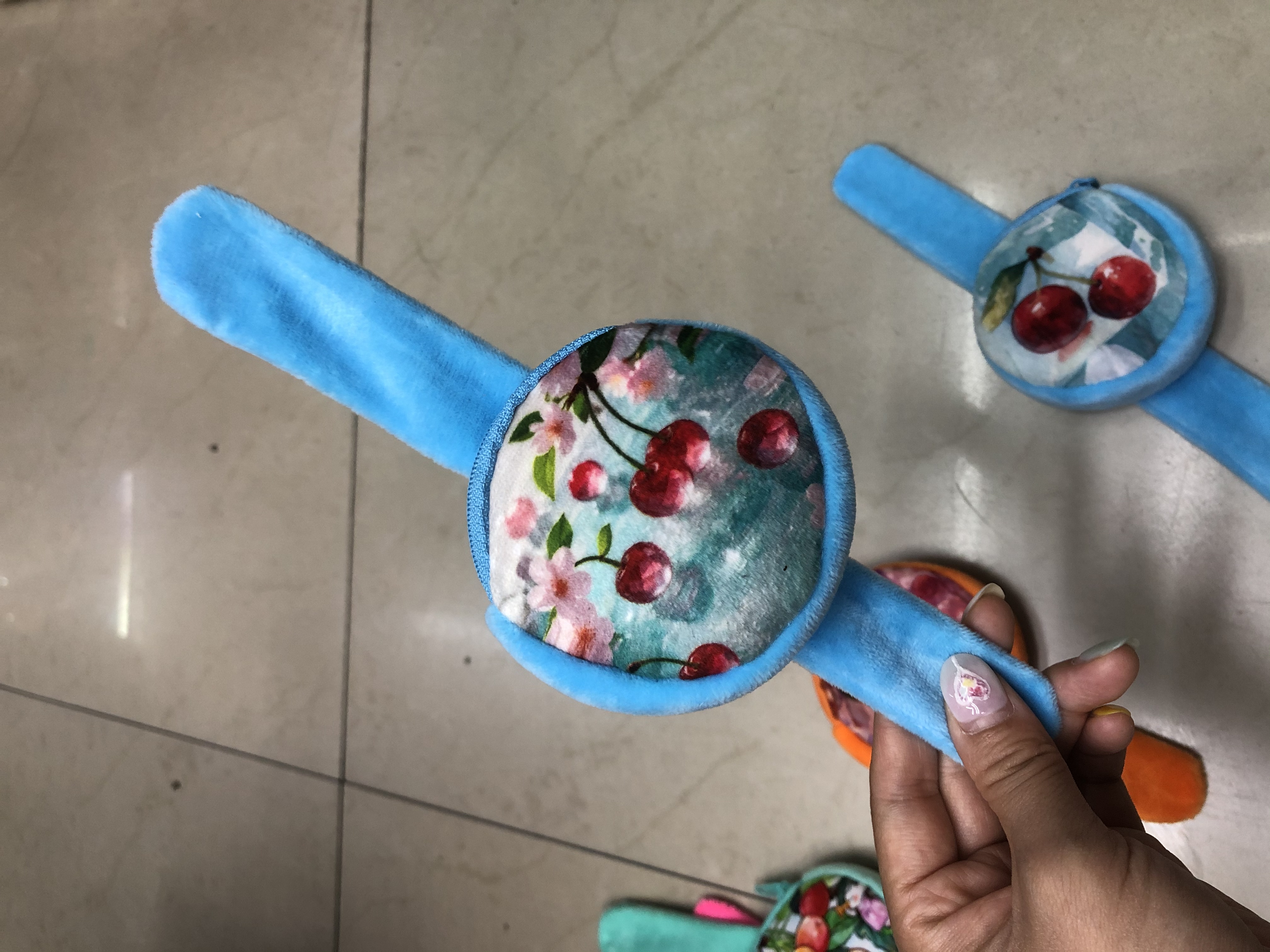 毛绒水果系列零钱包啪啪圈毛绒玩具玩偶详情图6