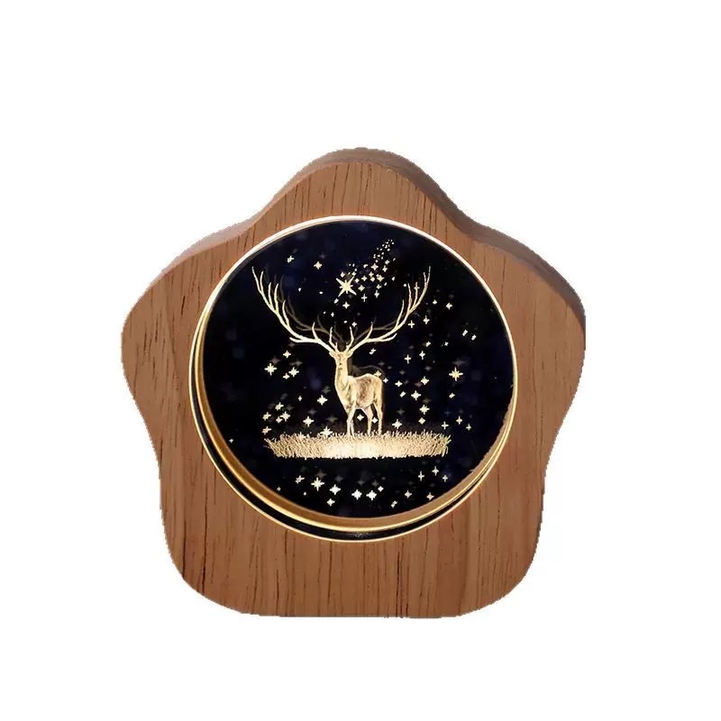 Star-framed wooden lamp Application Scenario