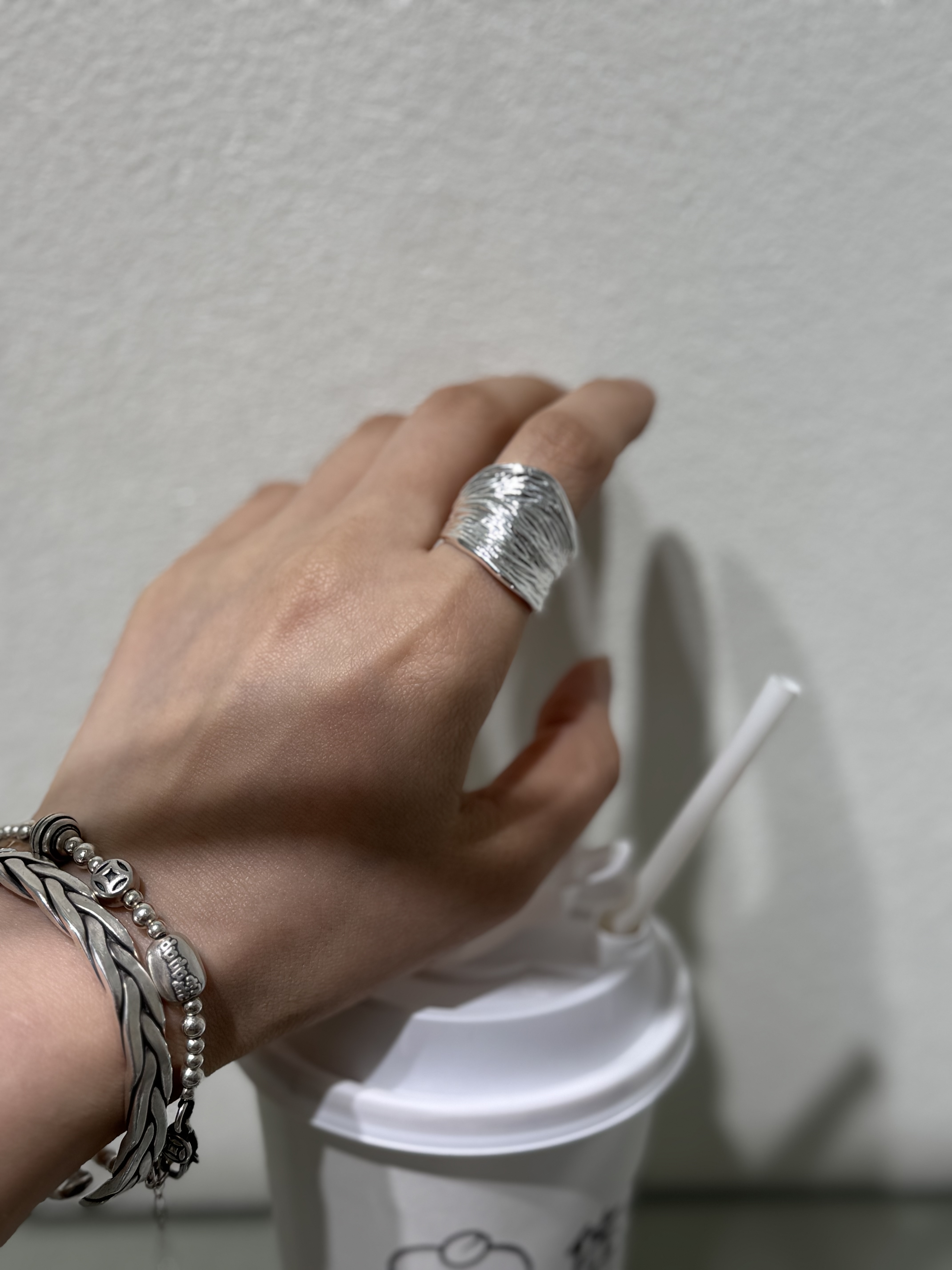 纹理感ins风冷淡风极简时尚简约百搭风女戒戒指戒指产品图