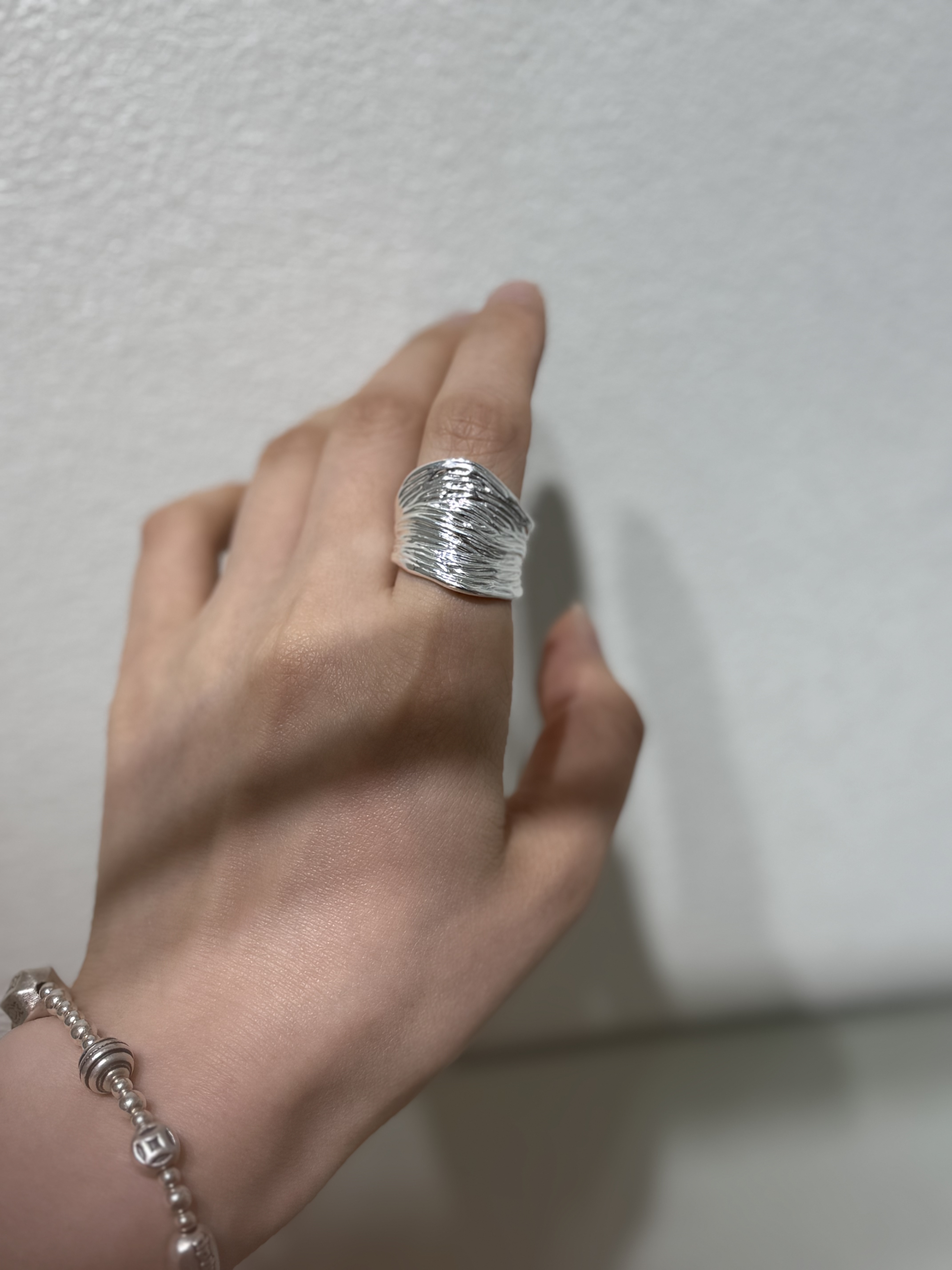 纹理感ins风冷淡风极简时尚简约百搭风女戒戒指戒指细节图