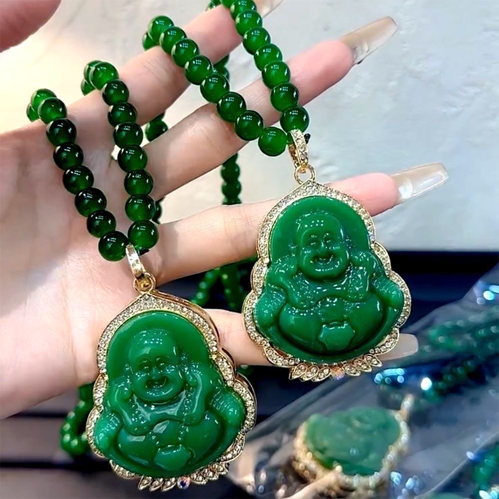 This autumn and winter collection features a green smiling Buddha sweater necklace, hoodie chain, and a unique design. It is a fashionable long accessory Item Picture