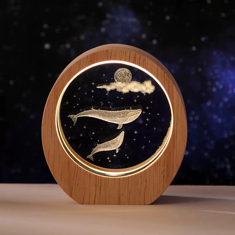 Round wooden-framed night light Item Picture
