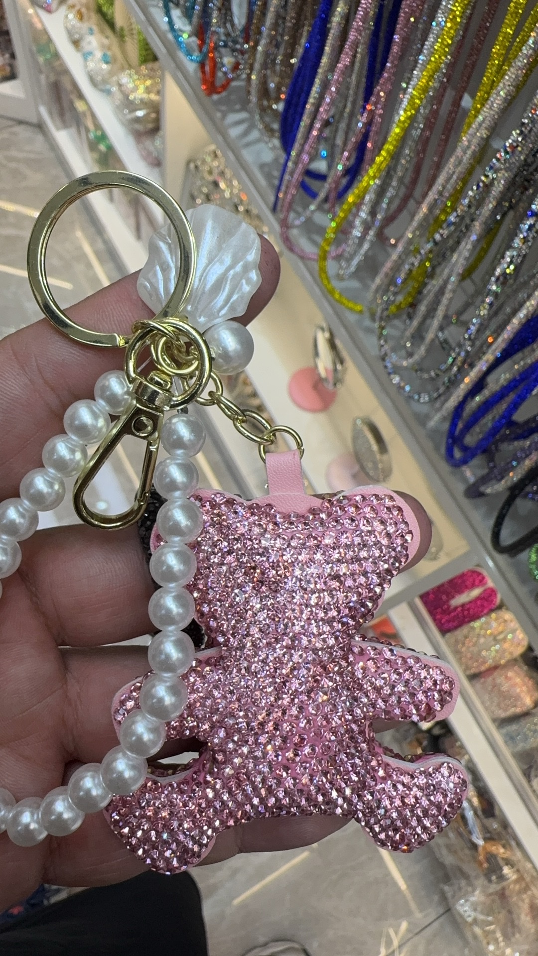 Full diamond keychains, exquisite keychains, handcrafted keychains Application Scenario
