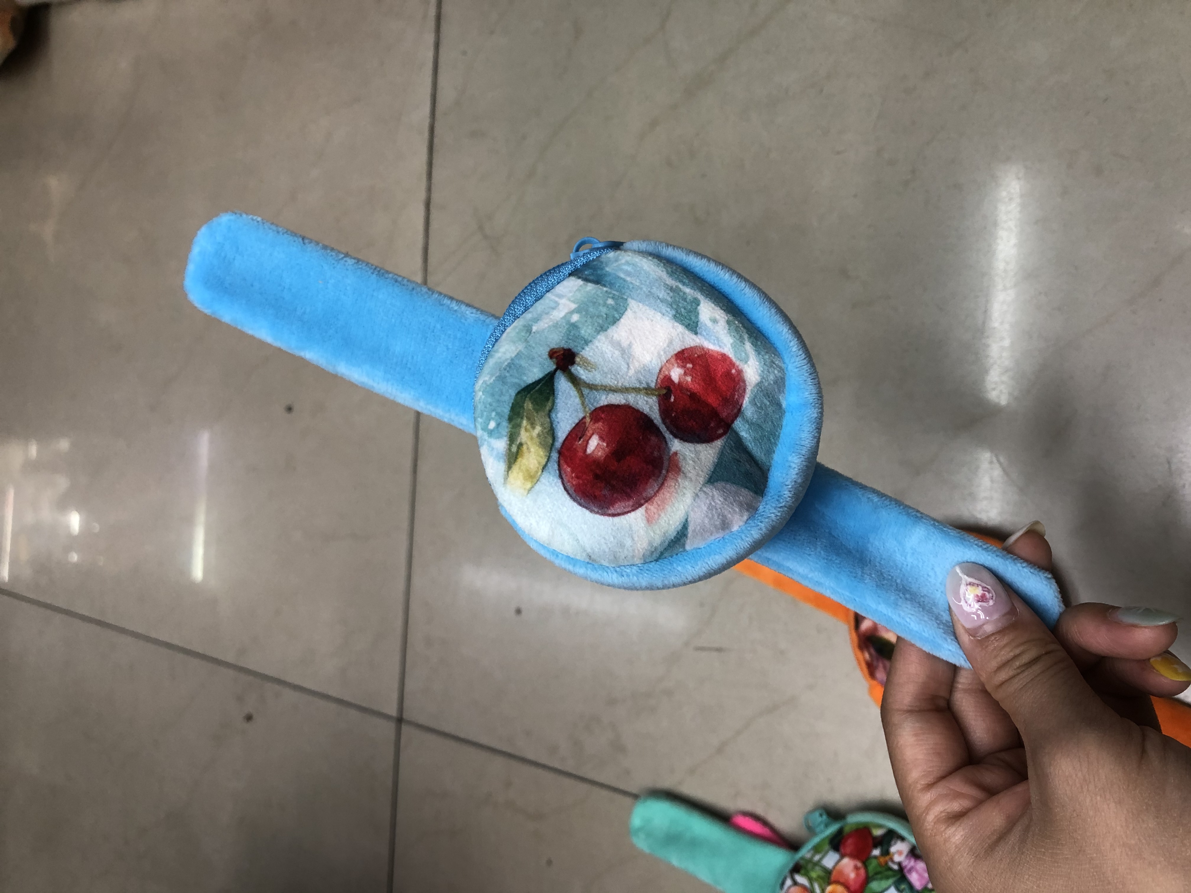 毛绒水果系列零钱包啪啪圈毛绒玩具玩偶详情图5