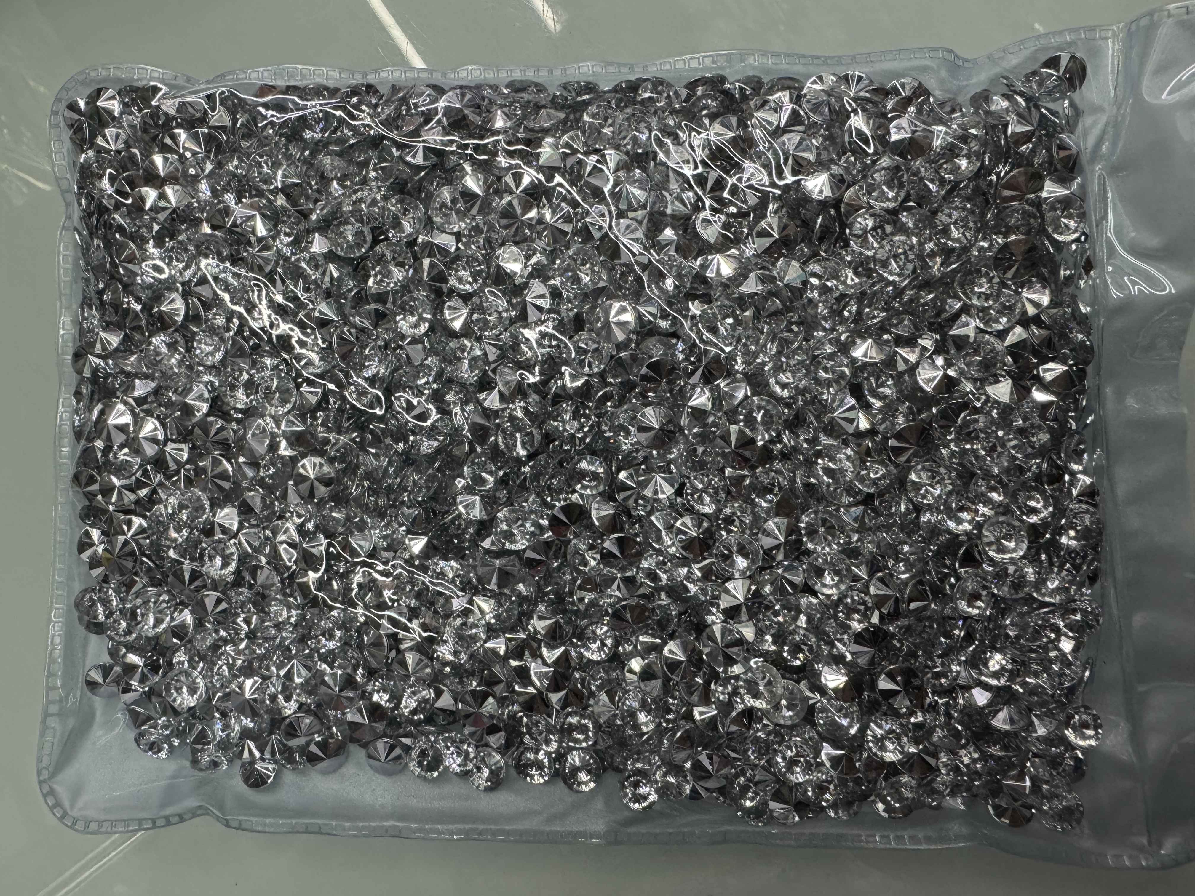 亚克力钻8mm卫星饰品配件