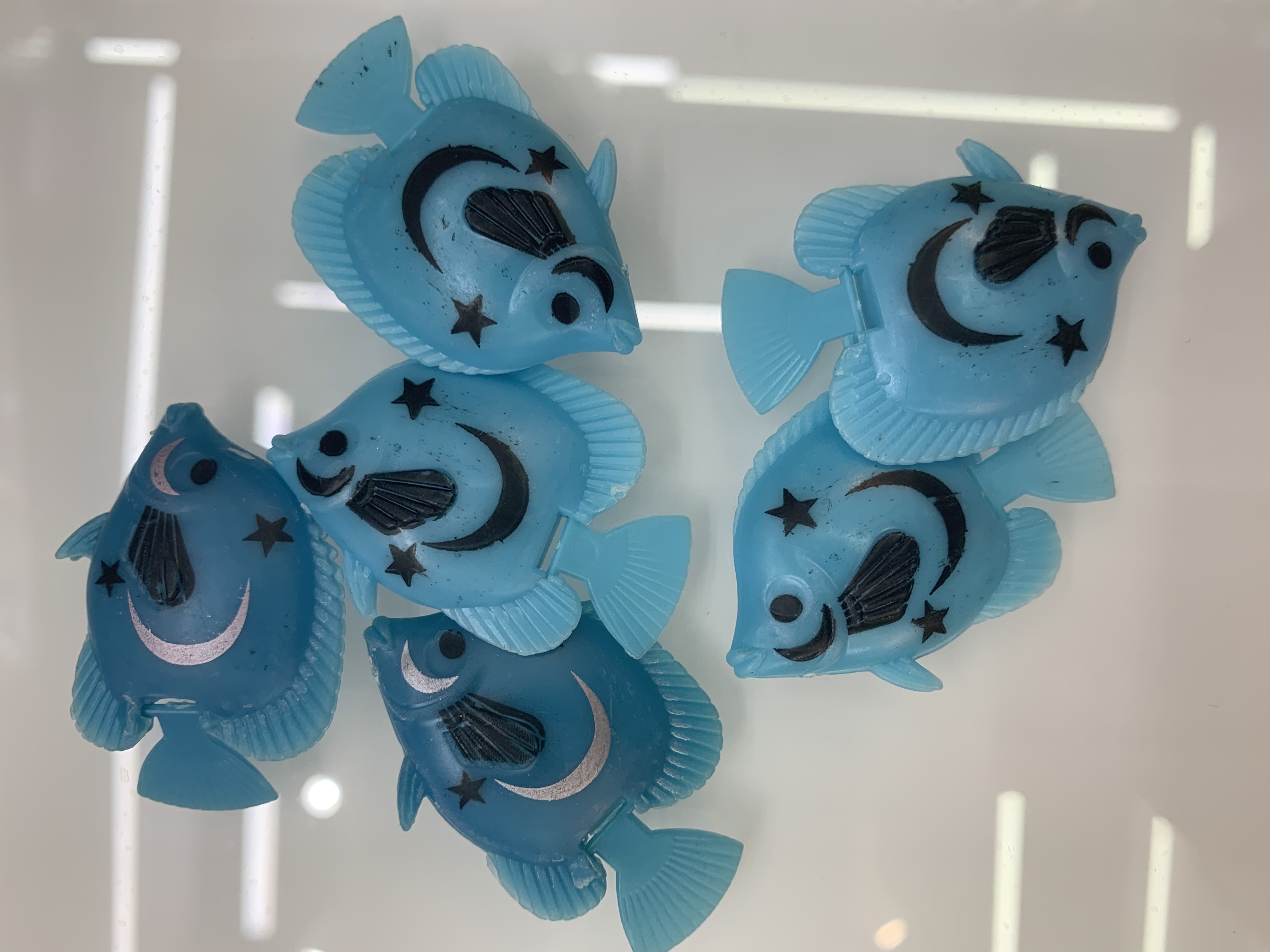 小号仿真金鱼模型水系景观展品鱼缸摆件浮水鱼海洋动物早教玩具装饰儿童节礼物礼品饰品配件鱼缸仿真假鱼水族箱造景装饰摆件游乐场产品图