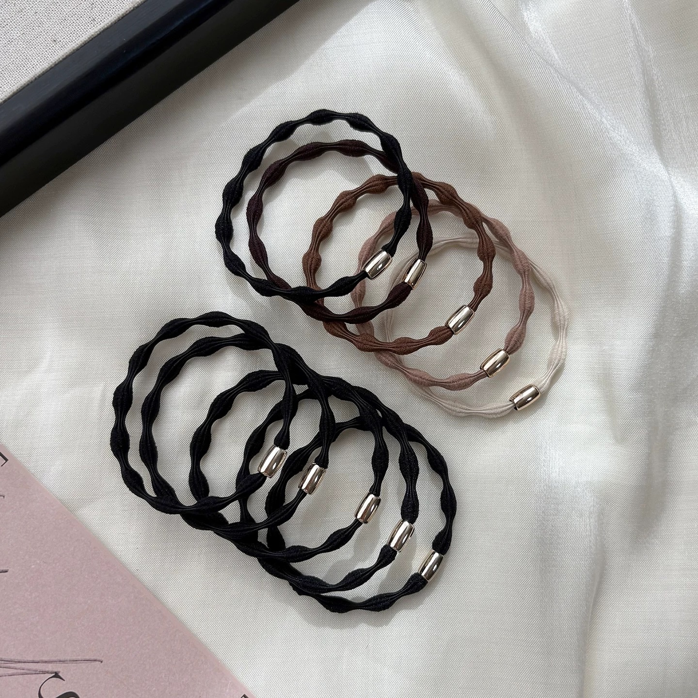 Doudou hair tie, small rubber band hair band, women's hair tie, hair accessory rubber band, leather case, sports lotus joint, high-end and simple hair band, large intestine hair band accessory Specification image