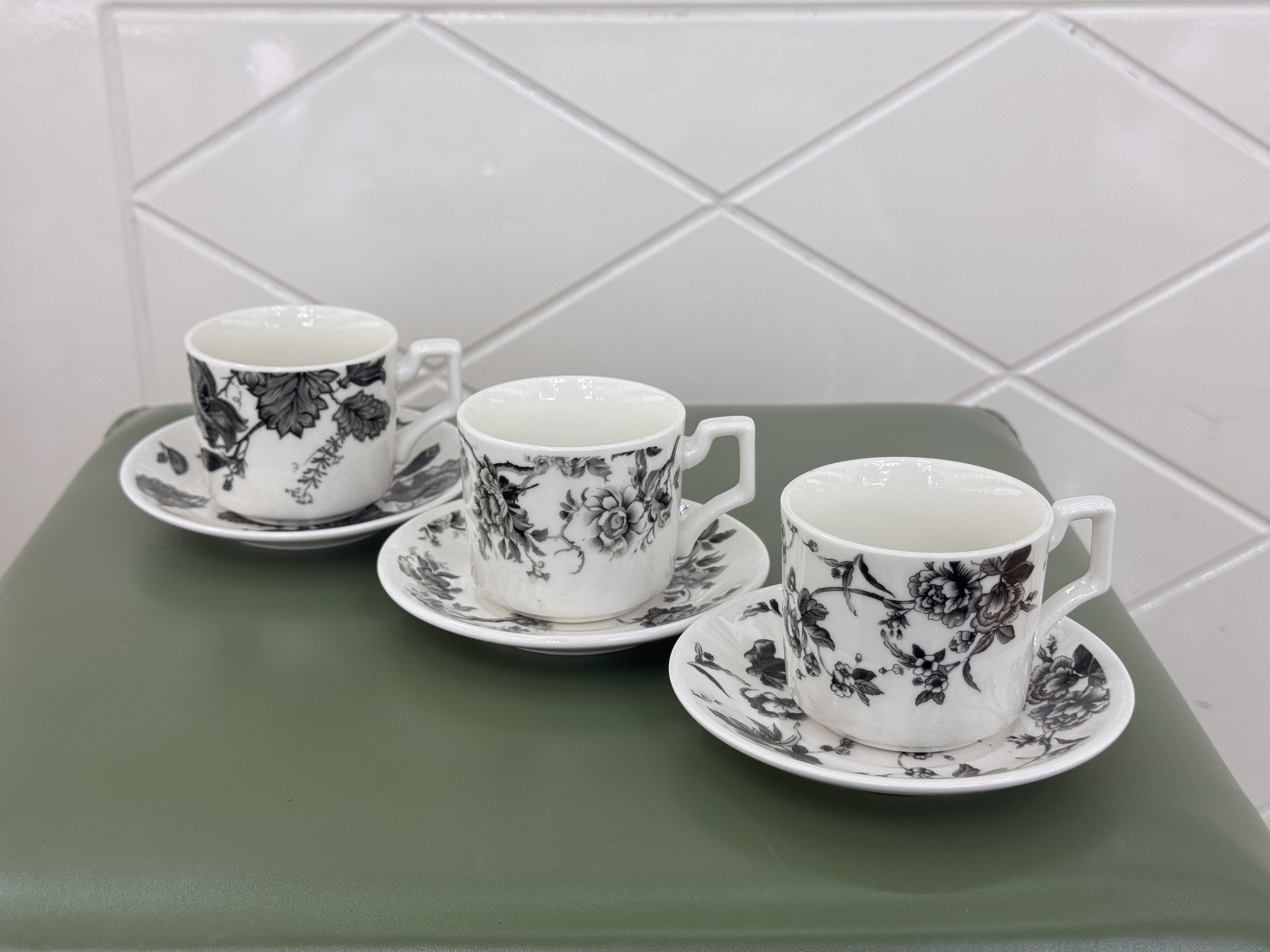 阿拉伯陶瓷壶咖啡杯套装中东咖啡吧家具伴手礼精品礼品陶瓷咖啡杯碟XZ02