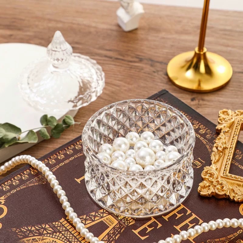 Glass jewelry box, transparent glass candy jar with lid, cosmetic storage box, storage jar, ashtray, pen holder, seasoning jar, glassware, glassware details Picture