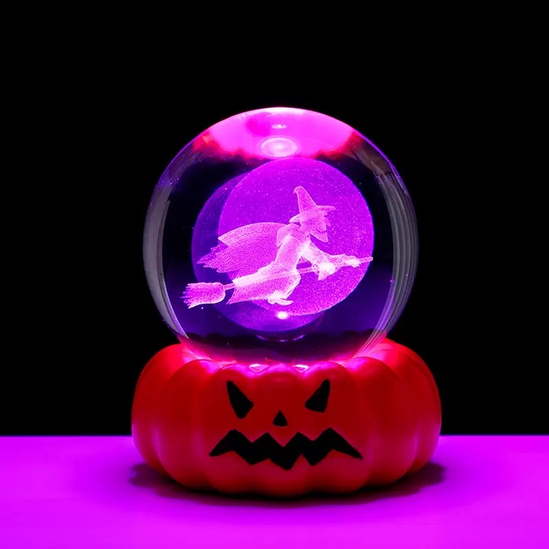 Cross-border Halloween Ghost 3d Crystal Ball, night light, illuminated base, creative desktop decorative item, festival gift Application Scenario