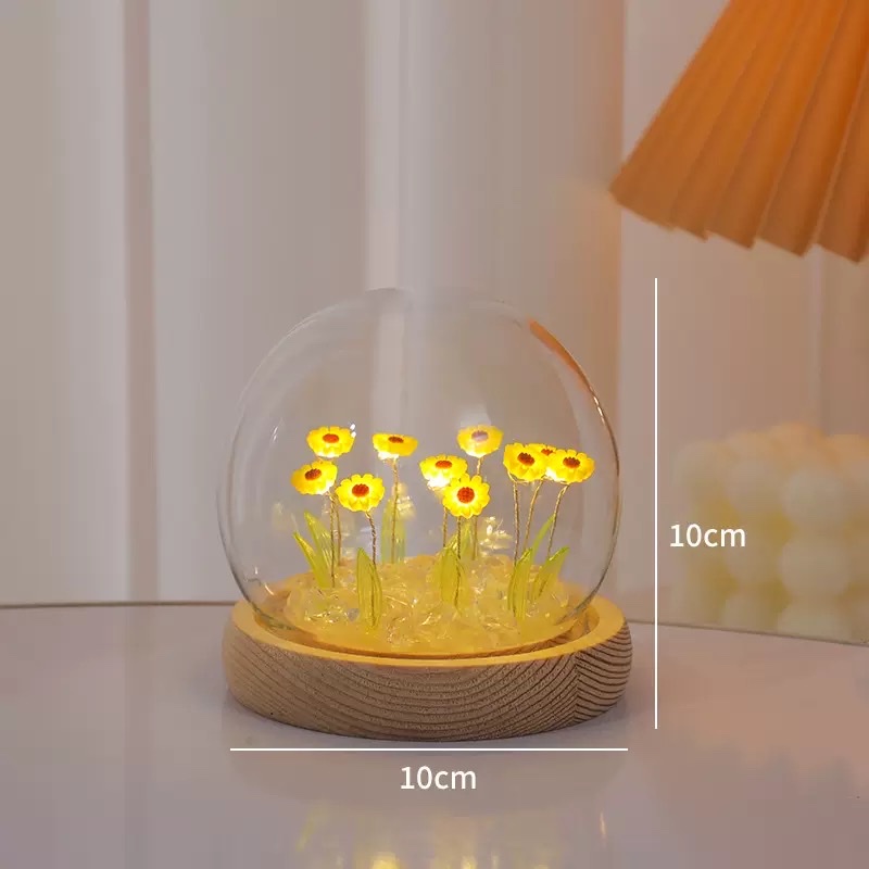 Sunflower night light detail image 8